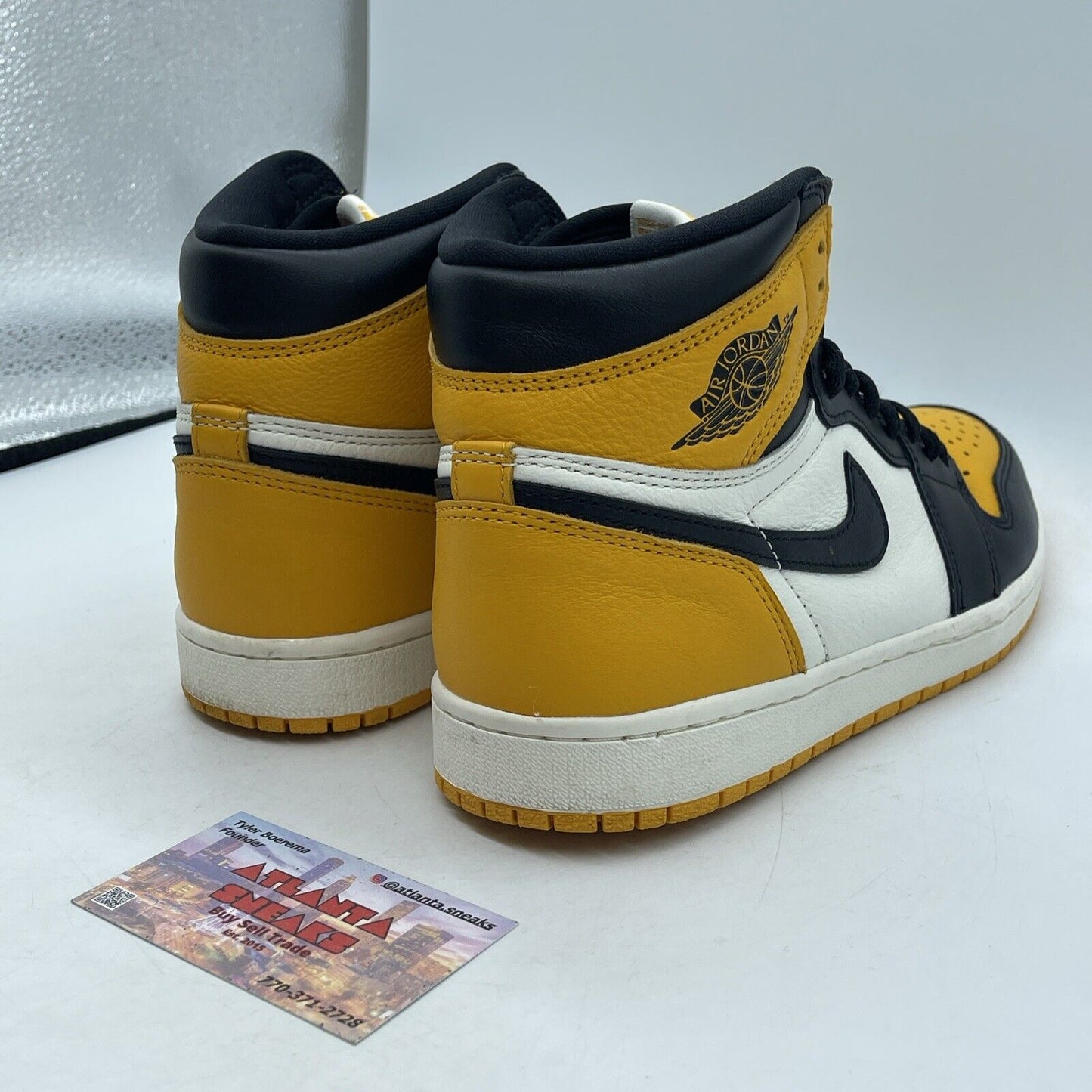 Size 7.5 - Jordan 1 Retro OG High Yellow Toe Black White Leather (555088-711)