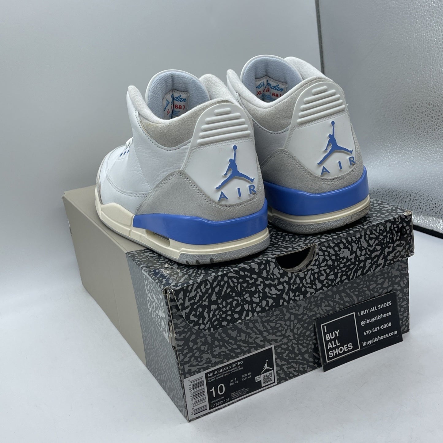 Size 10 - Air Jordan 3 Retro Lucky Shorts Blue White Grey Suede (CT8532-101)