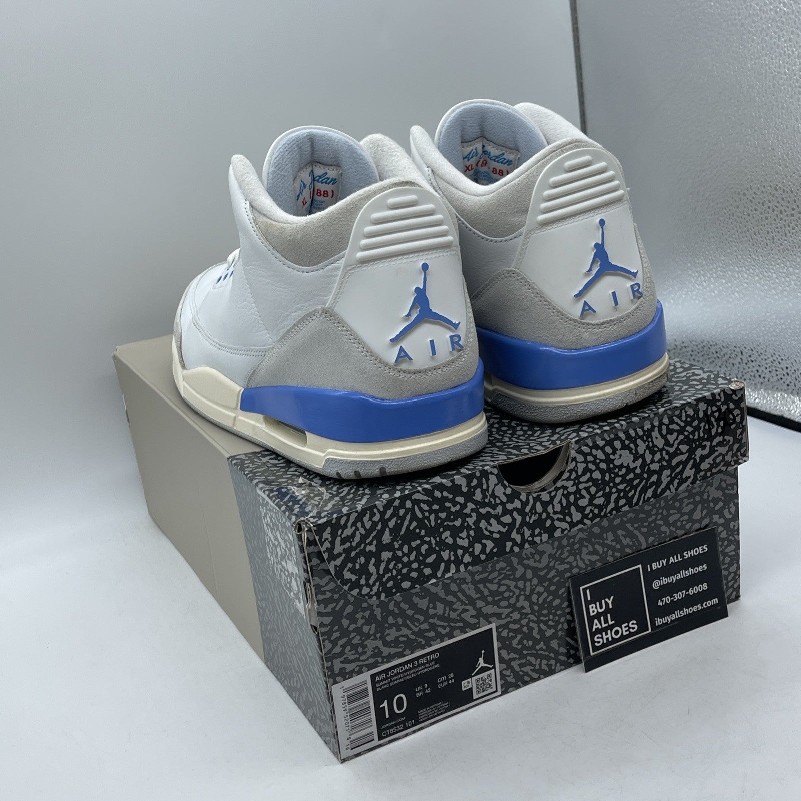 Size 10 - Air Jordan 3 Retro Lucky Shorts Blue White Grey Suede (CT8532-101)