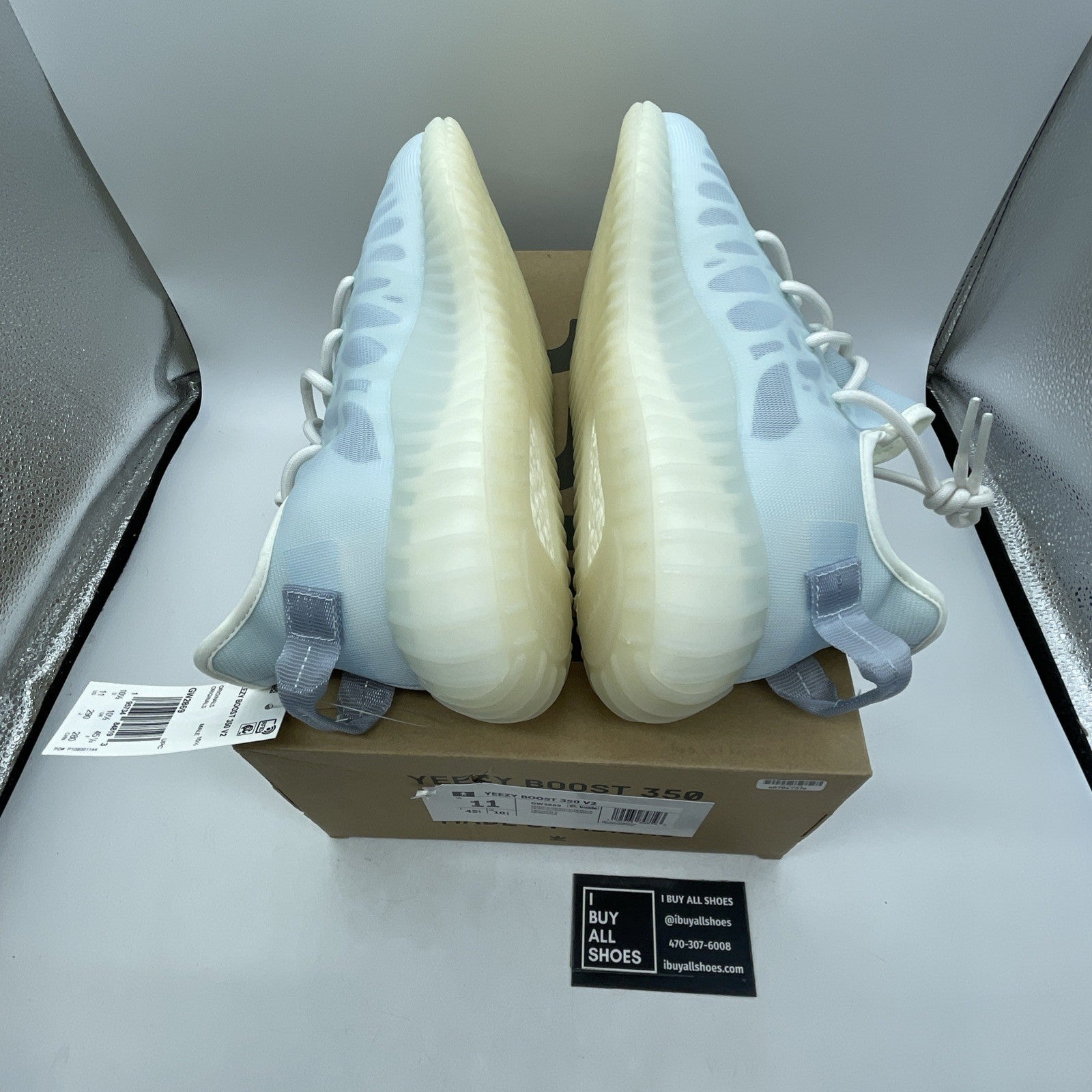 Size 11 - adidas Yeezy Boost 350 V2 Mono Ice (GW2869)
