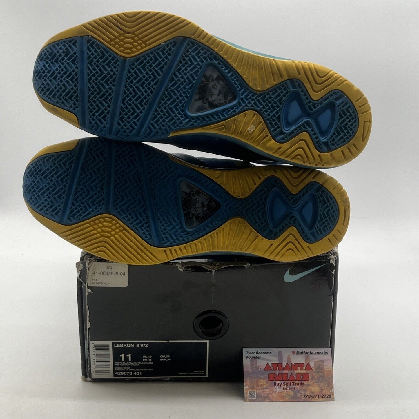 Size 11 - Nike LeBron 8 V/2 Entourage (429678-401)