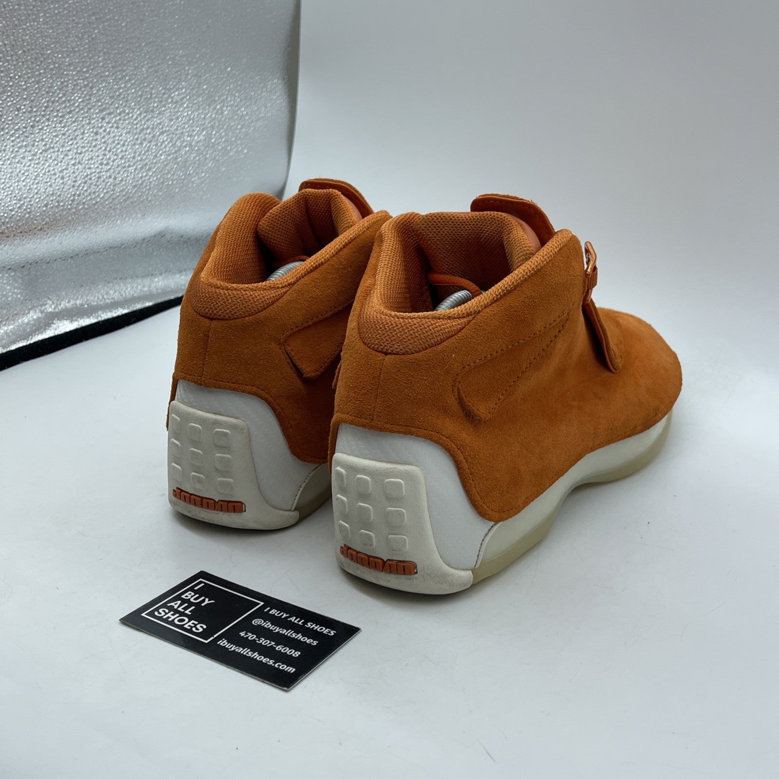 Size 11 - Air Jordan 18 Retro Orange Suede White (AA2494-801)