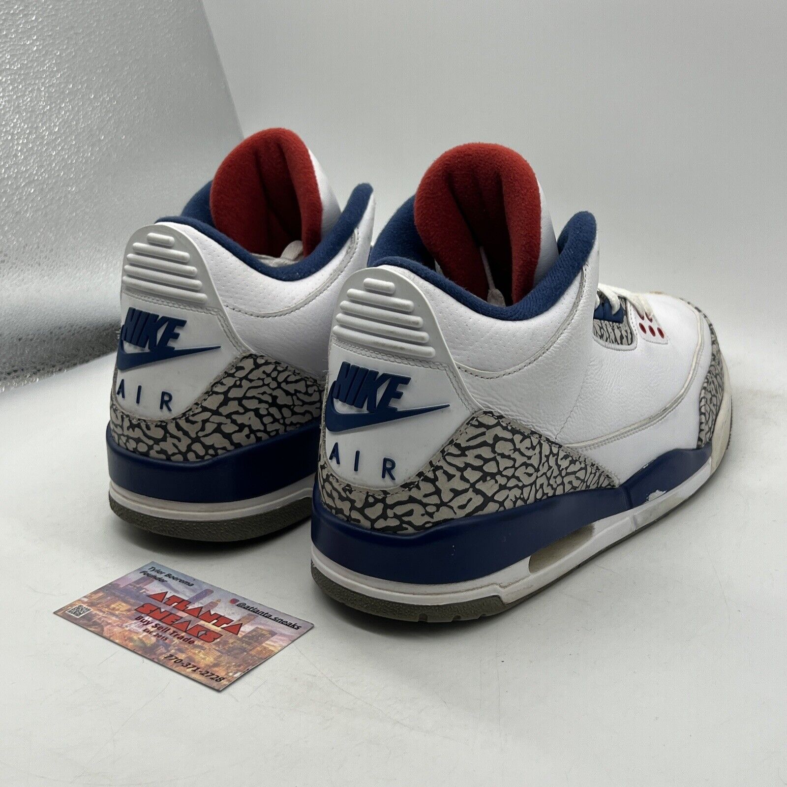 Size 11 - Jordan 3 Retro OG Mid True Blue White Grey (854262-106)