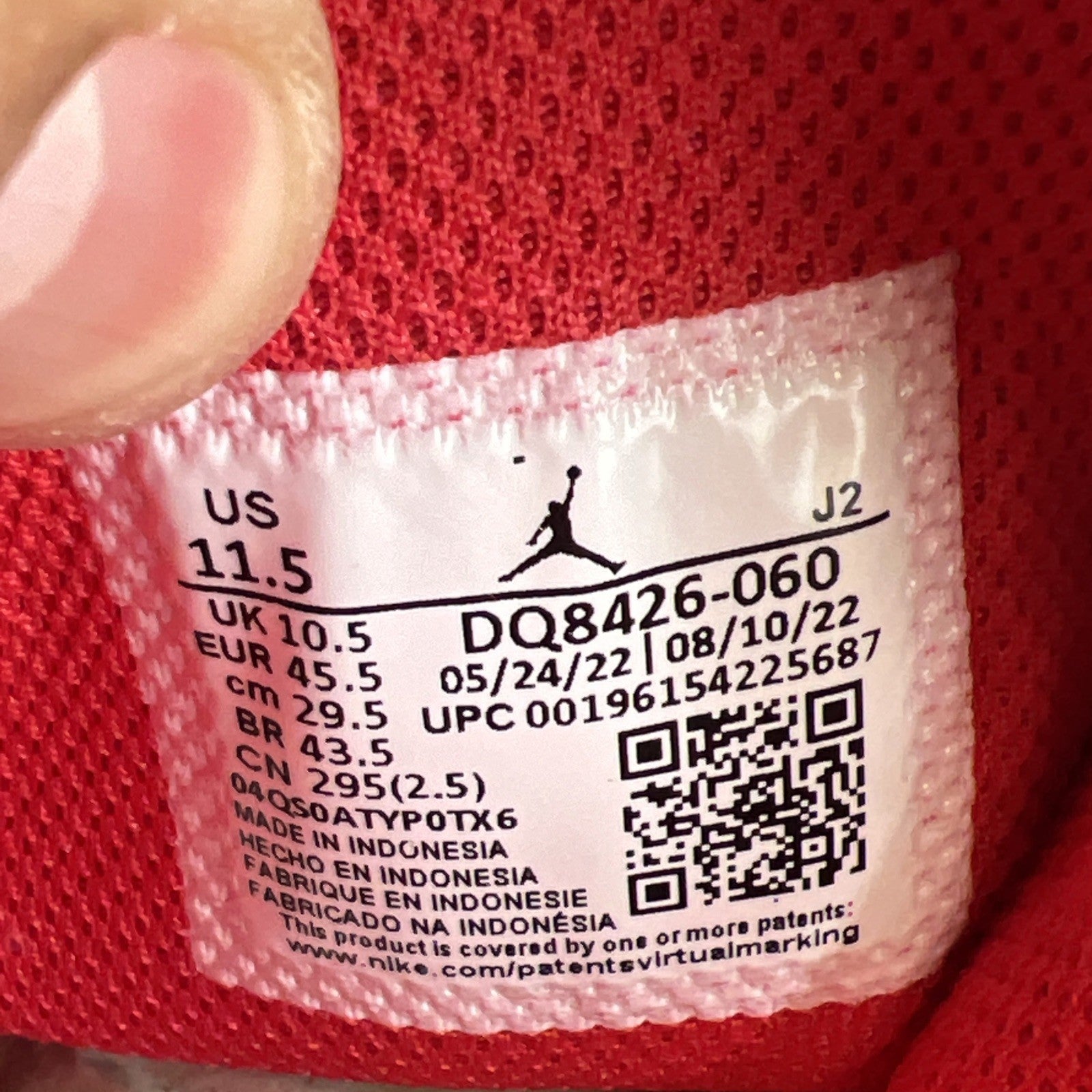 Size 11.5 - Air Jordan 1 Mid Alternate Bred (DQ8426-060)