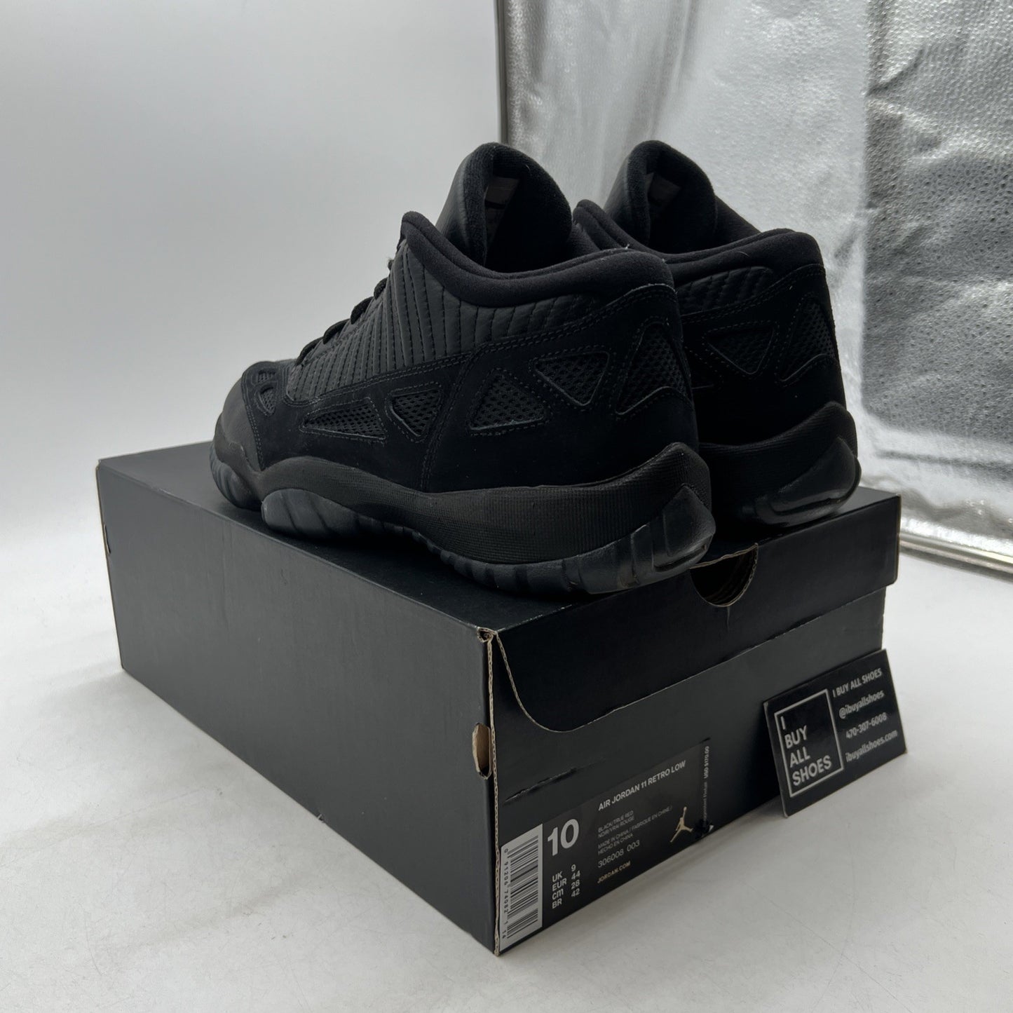 Size 10 - Air Jordan 11 IE Low Referee (306008-003)