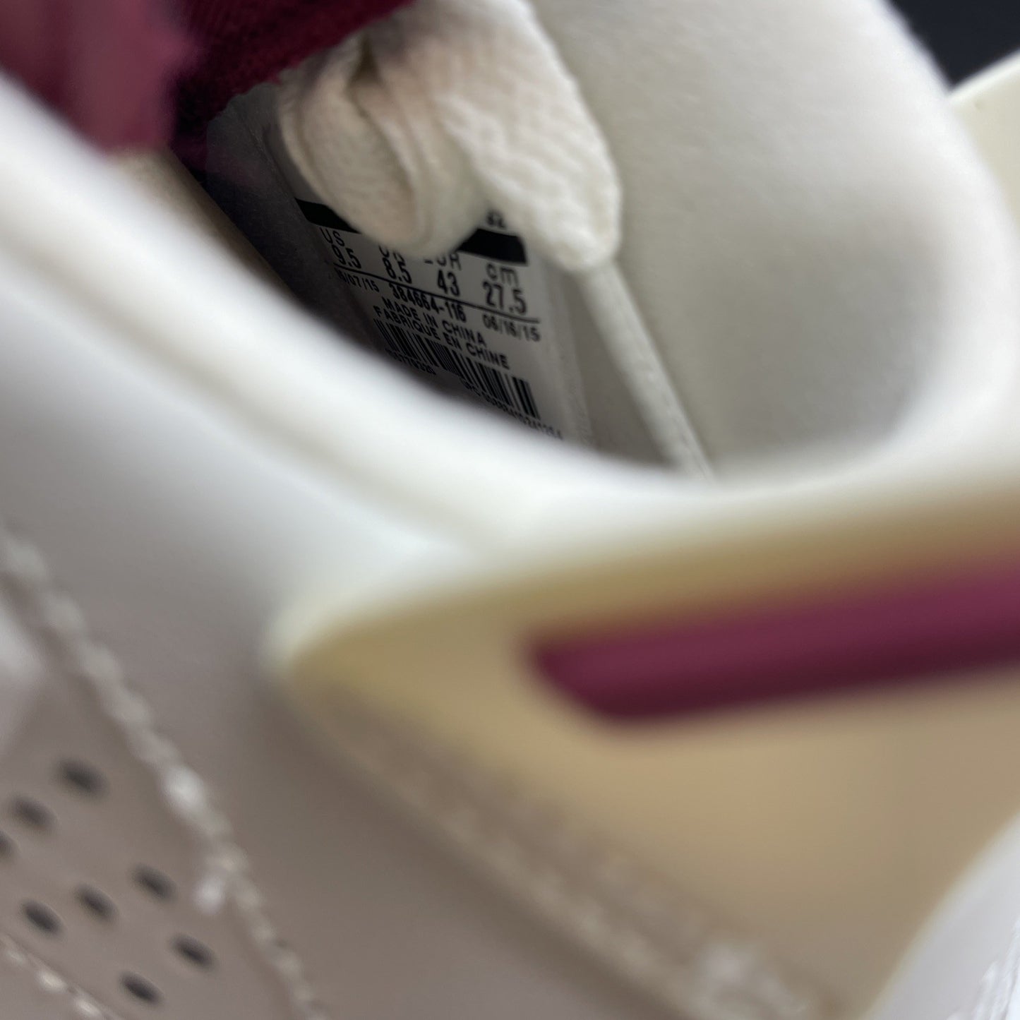 Size 9.5 - Air Jordan 6 Retro 2015 Maroon (384664-116)