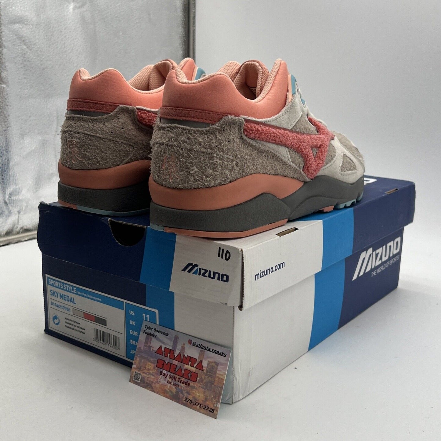 Size 11 - Mizuno Sky Medal Haru Retro Classic Fashion (D1GA217701)