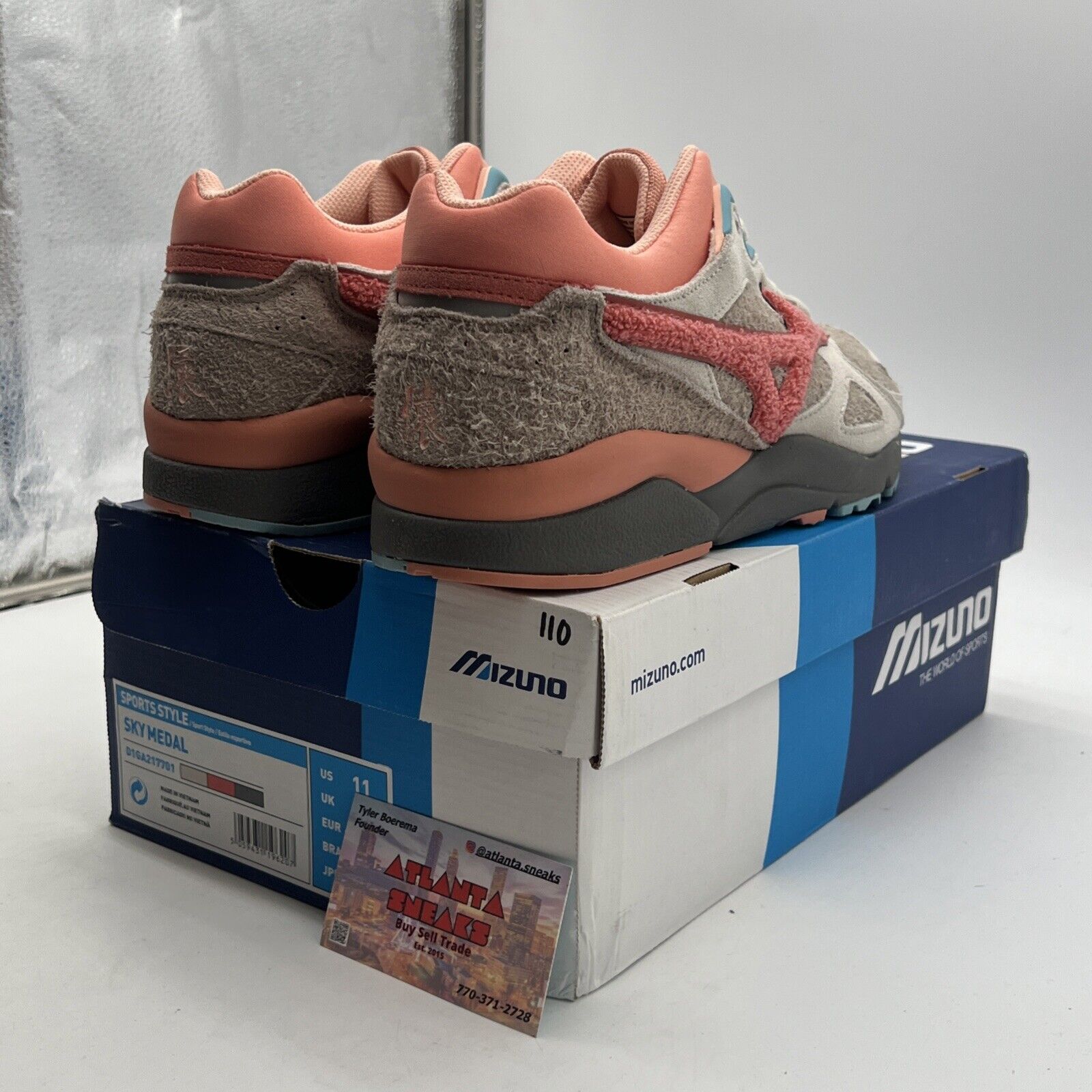 Size 11 - Mizuno Sky Medal Haru Retro Classic Fashion (D1GA217701)