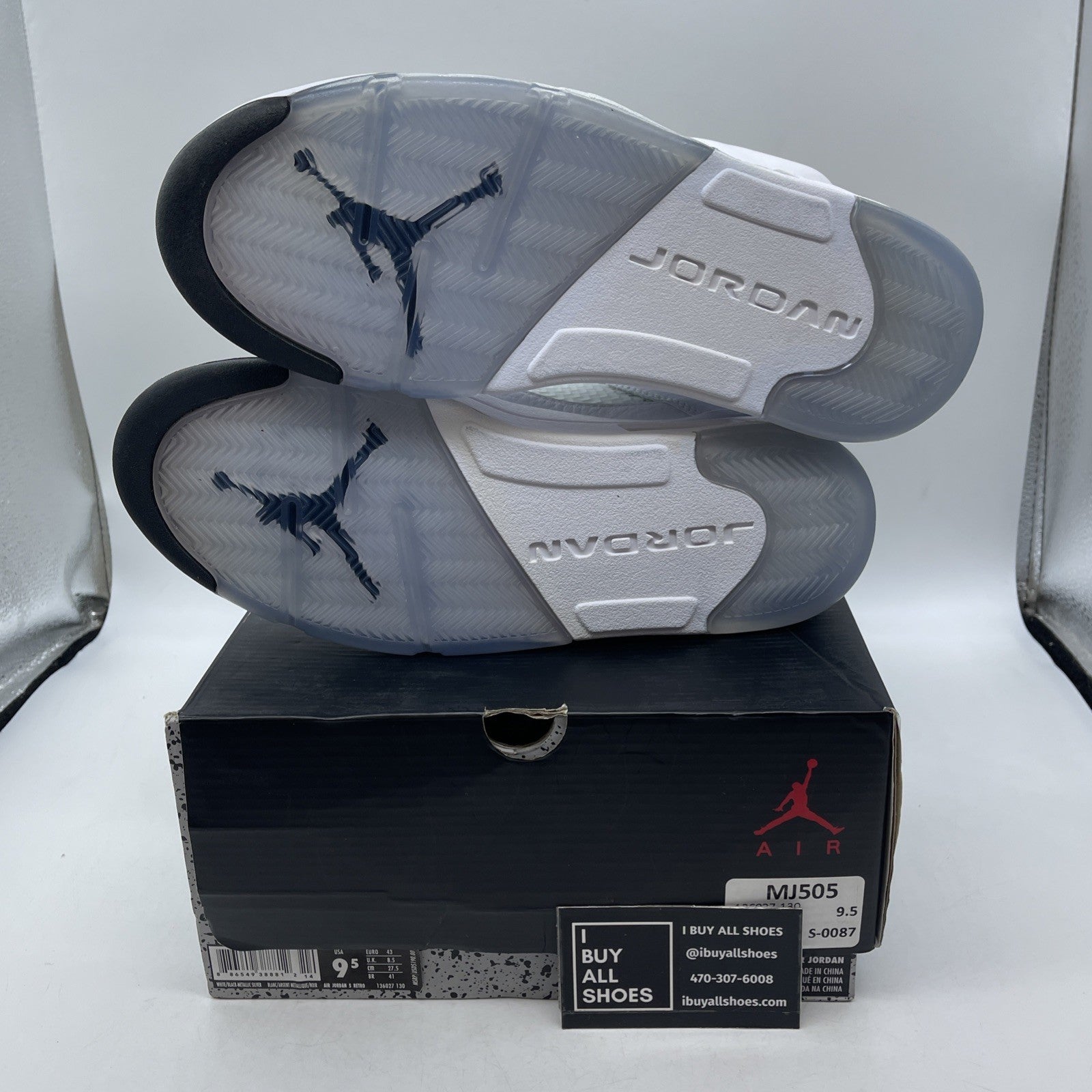 Size 9.5 - Air Jordan 5 Retro 2015 White Metallic (136027-130)