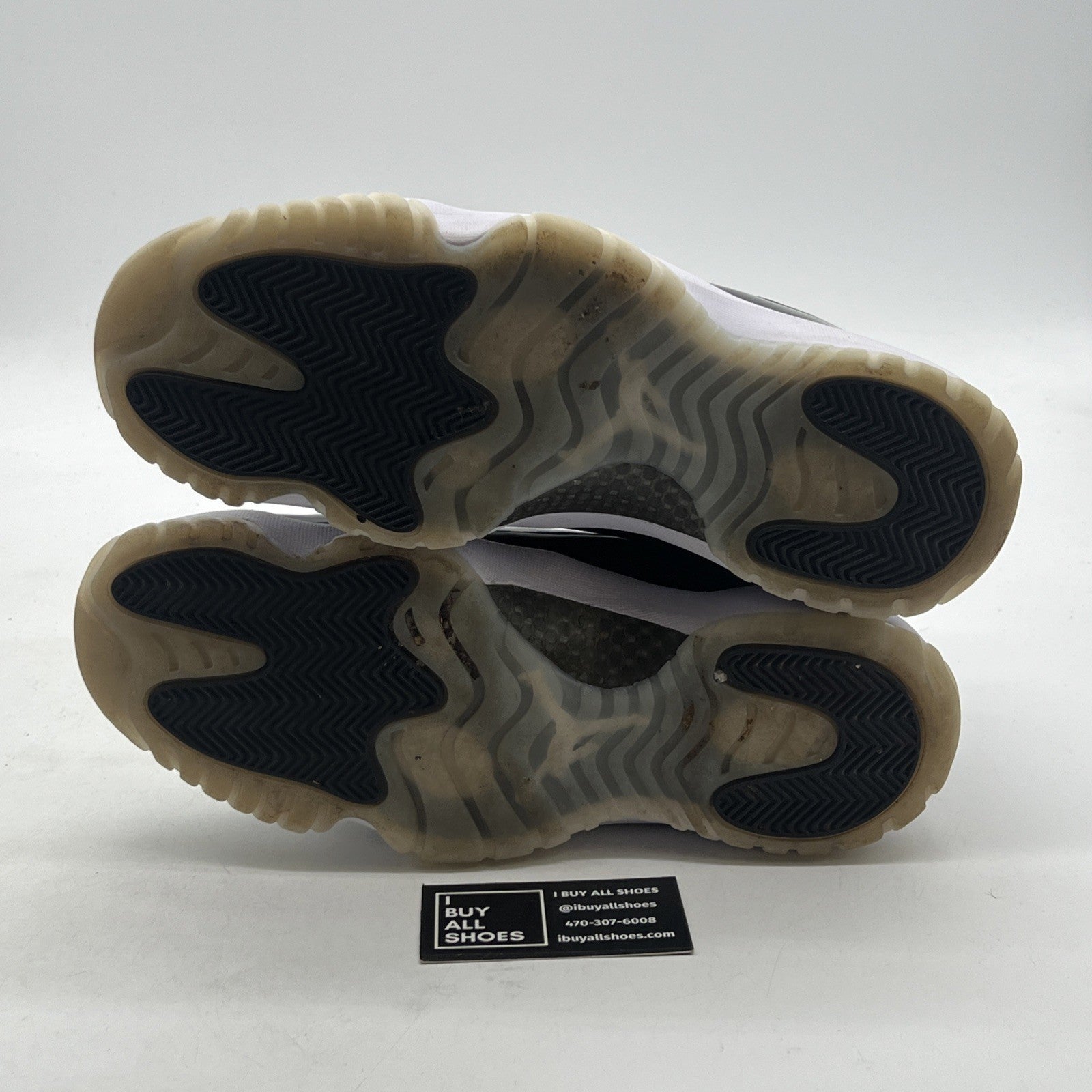 Size 11.5 - Air Jordan 11 Retro Mid Gratitude / Defining Moments (CT8012-170)