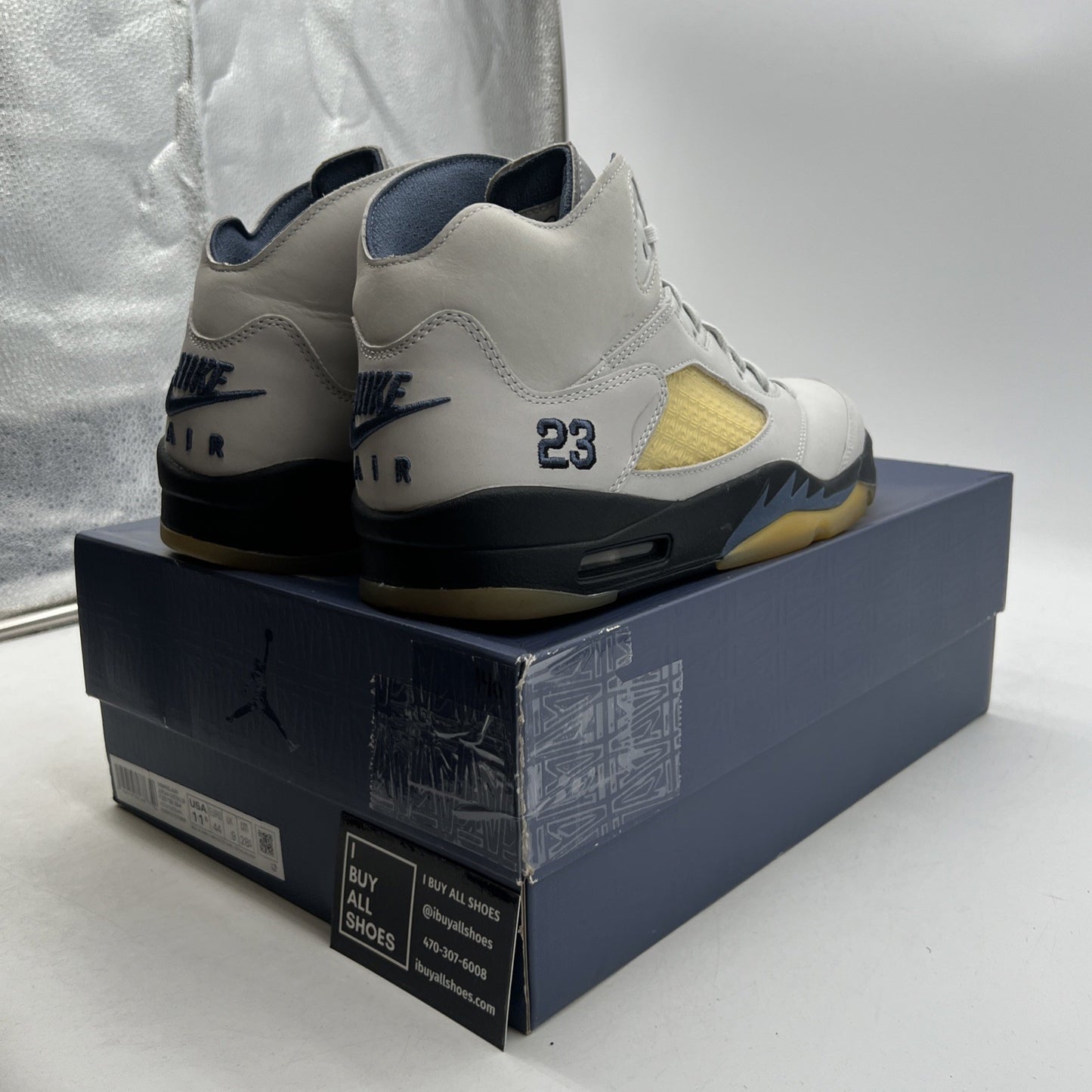 Size 11.5 - A Ma Maniére x Air Jordan 5 Retro Dawn W (FZ5758-004)