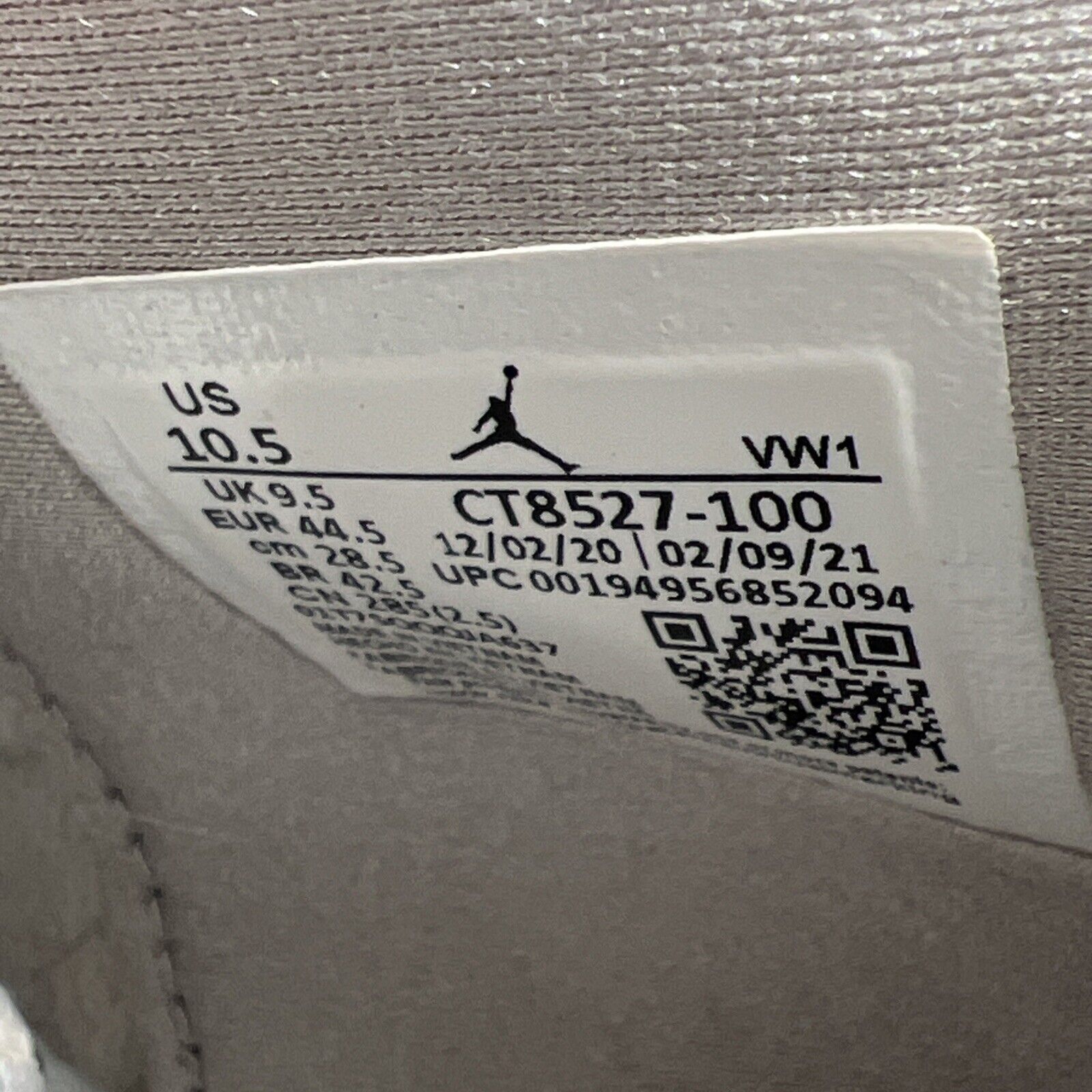 Size 10.5 - Air Jordan 4 Retro Mid White Oreo (CT8527-100)