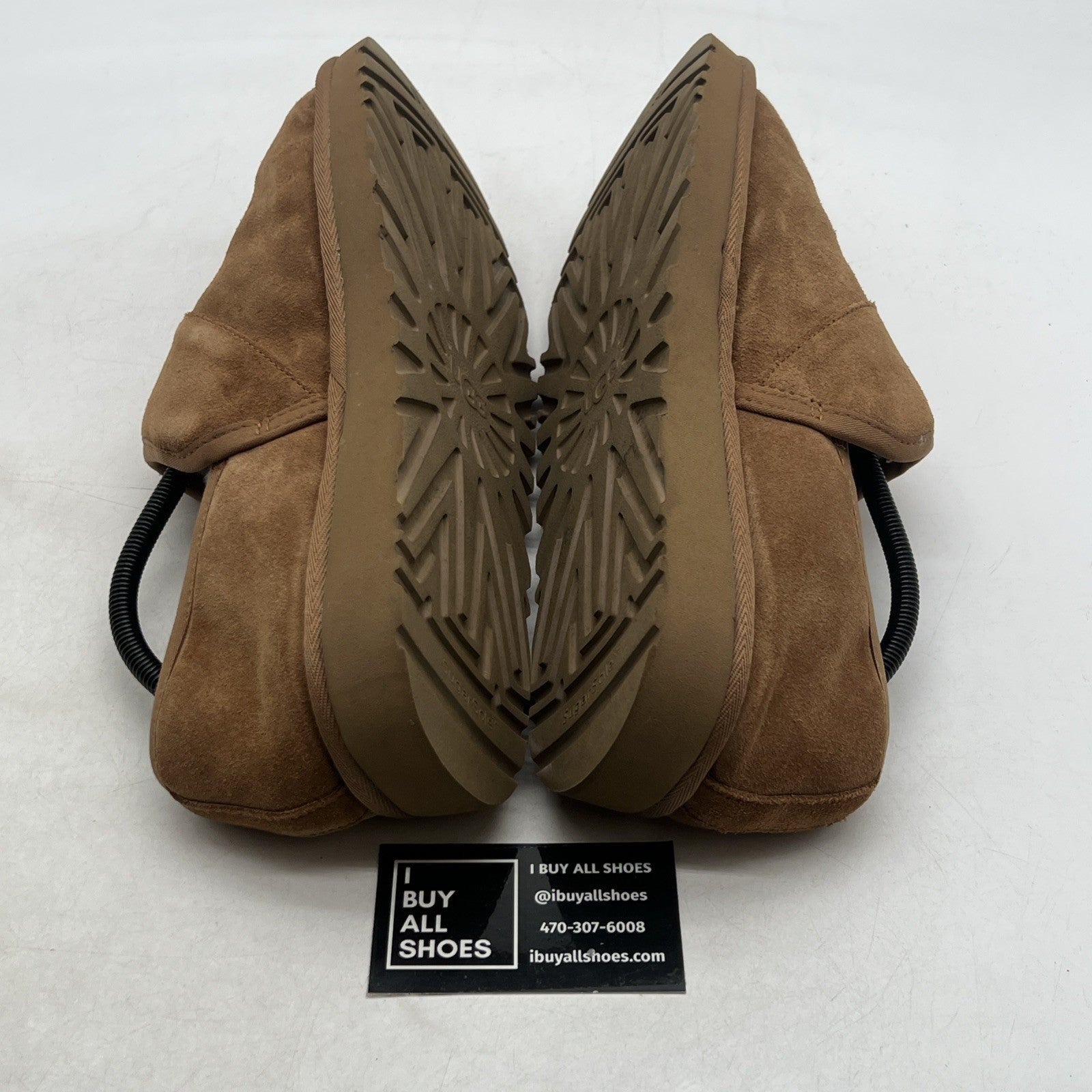 Size 10 - Ugg Australia Men`s Leisure Outdoor Slipper