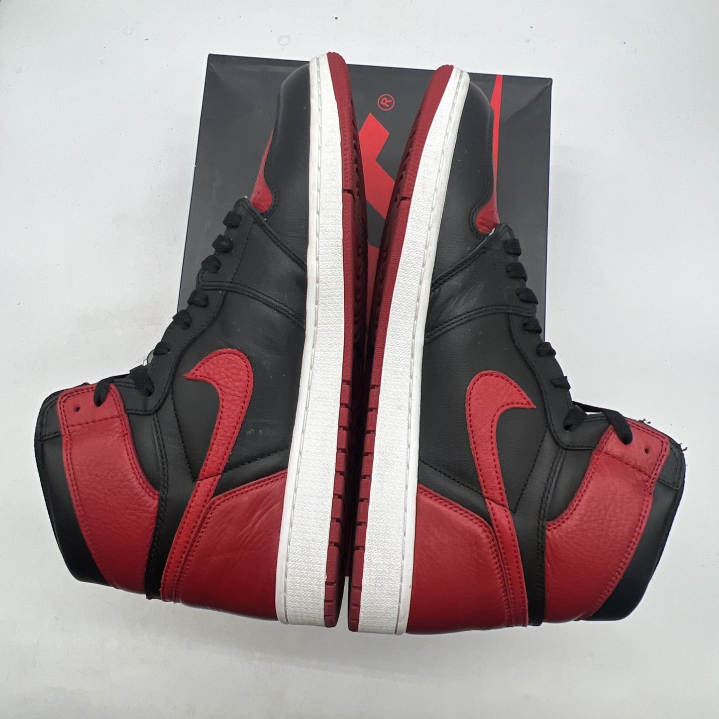 Size 14 - Air Jordan 1 Retro OG High Banned, Bred (555088-001)