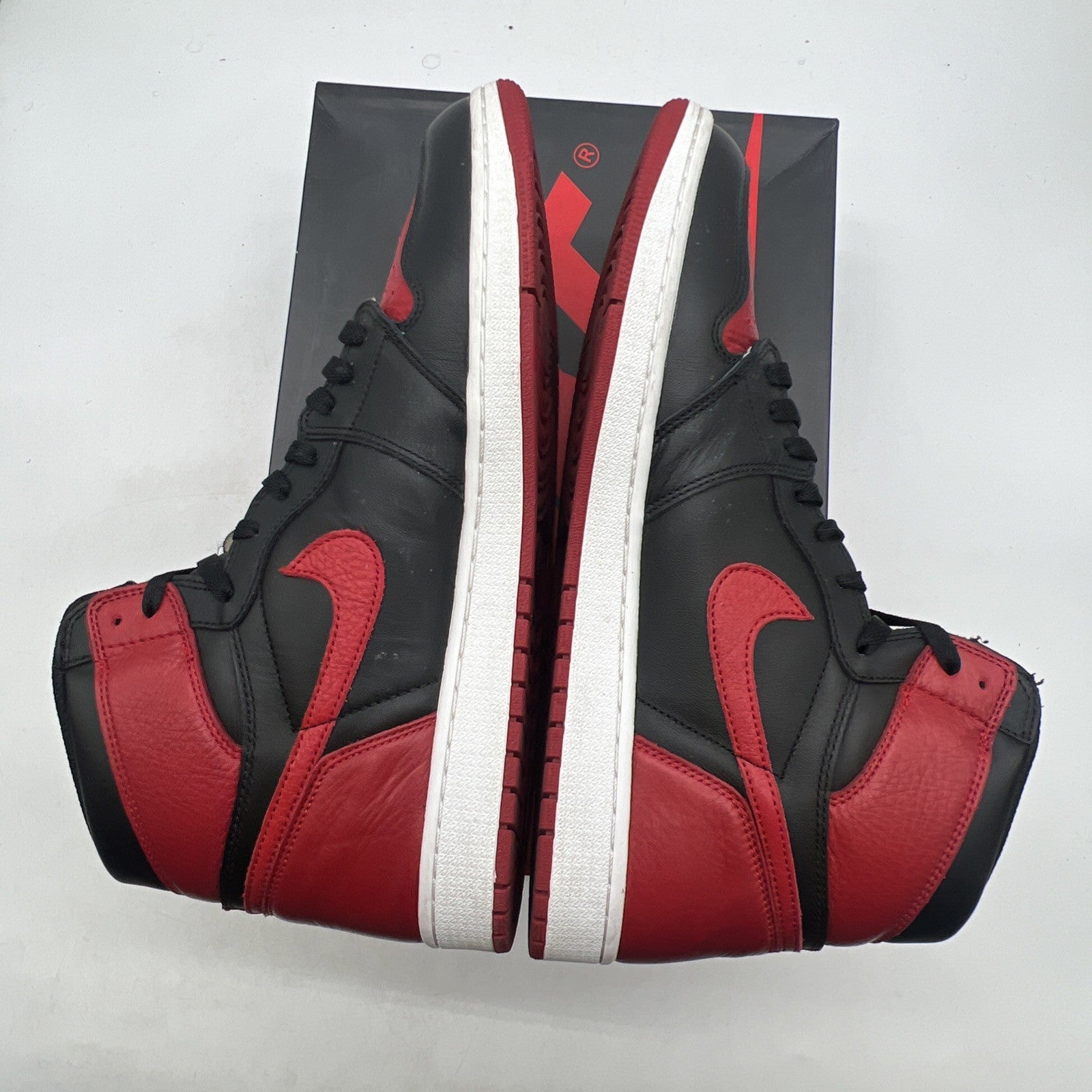Size 14 - Air Jordan 1 Retro OG High Banned, Bred (555088-001)