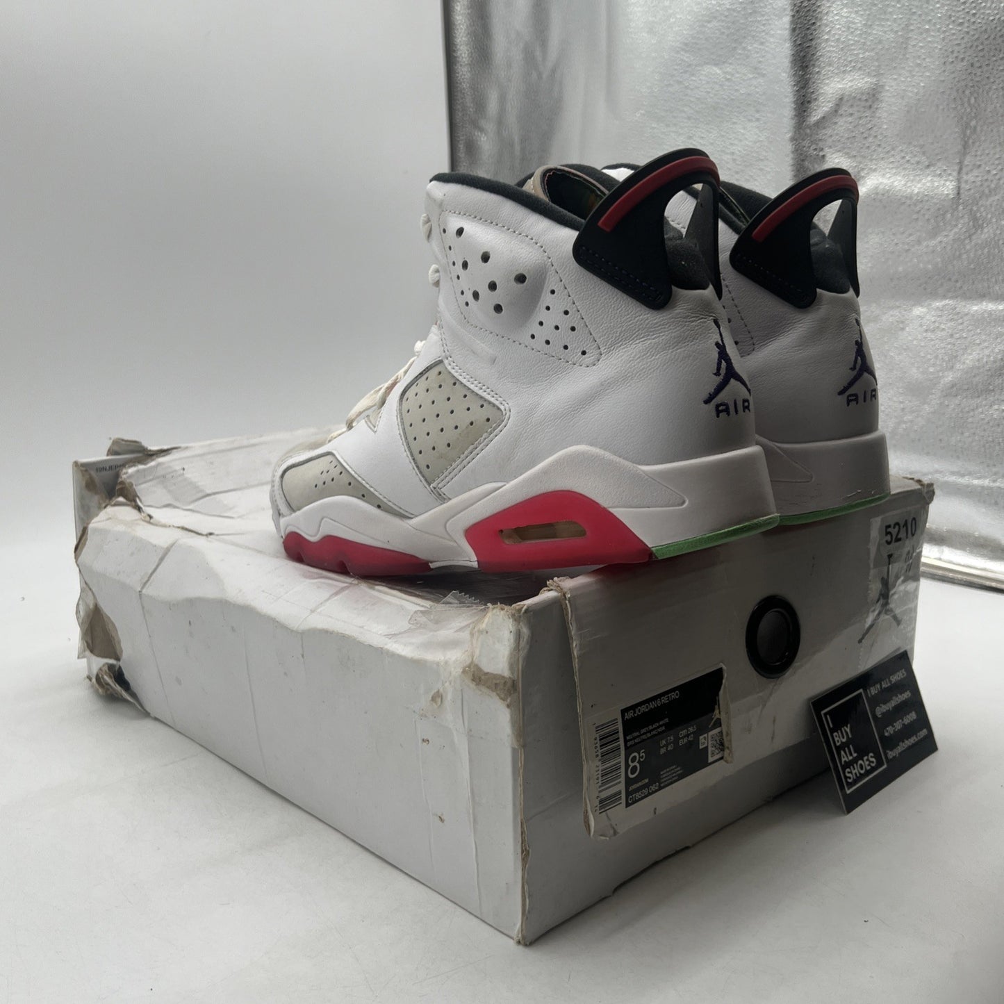 Size 8.5 - Air Jordan 6 Retro Hare (CT8529-062)