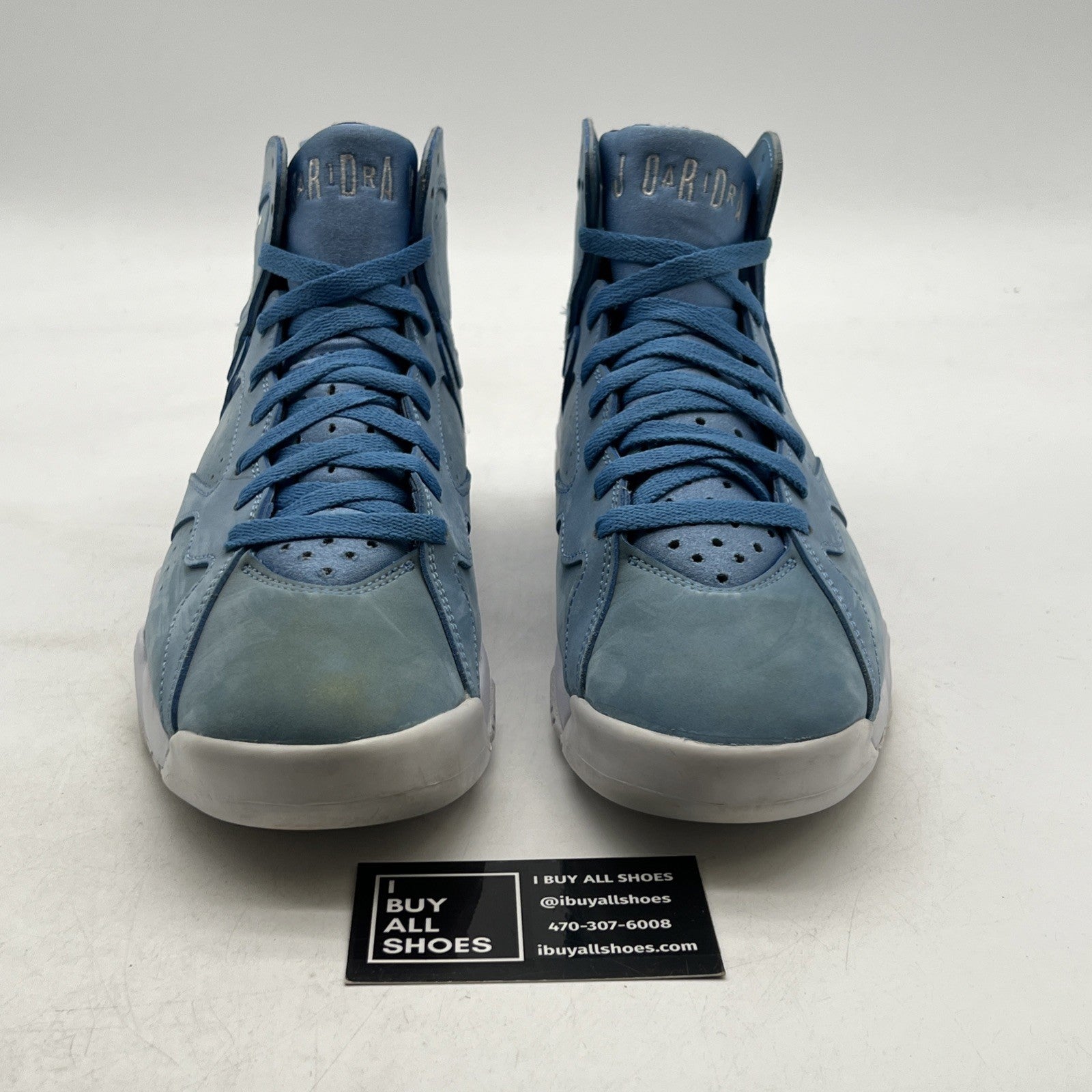 Size 9 - Air Jordan 7 Retro Pantone (304775-400)