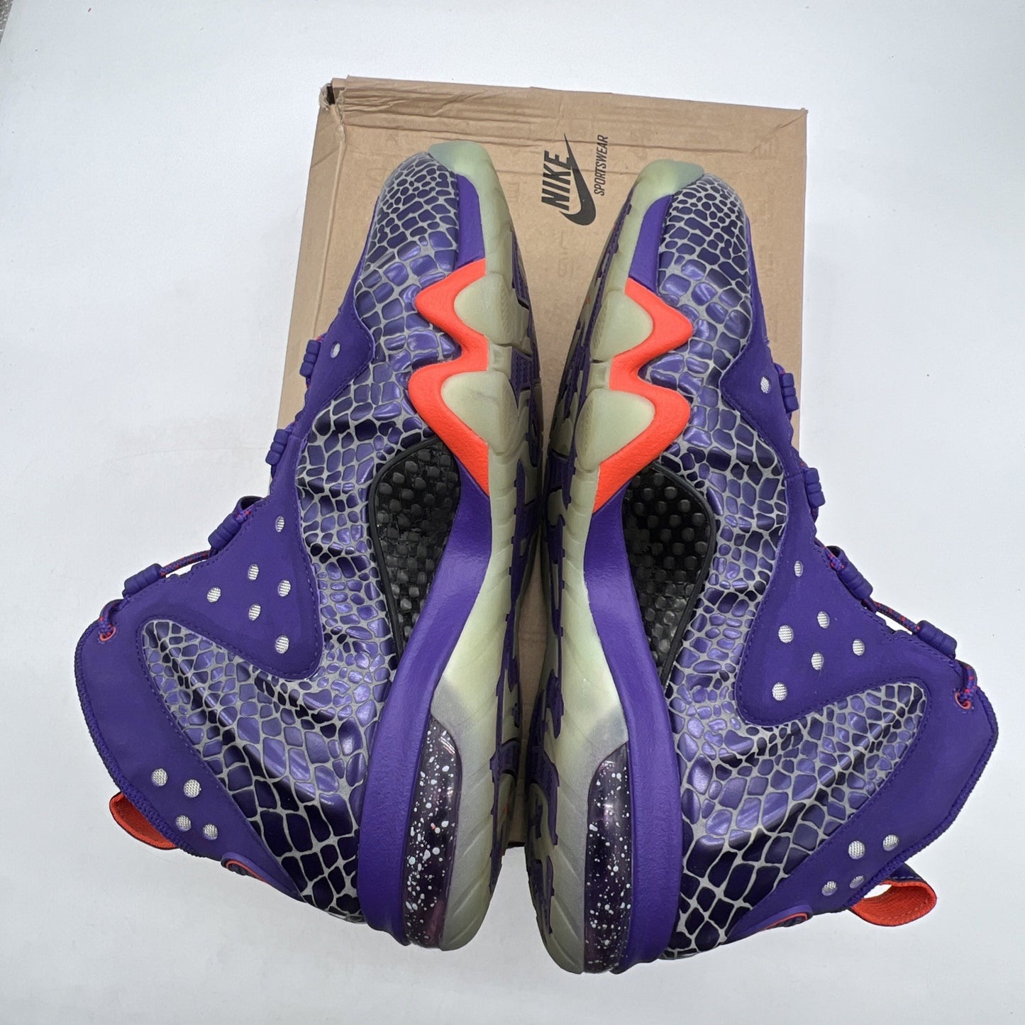 Size 9 - Nike Barkley Posite Max Phoenix Suns (555097-581)