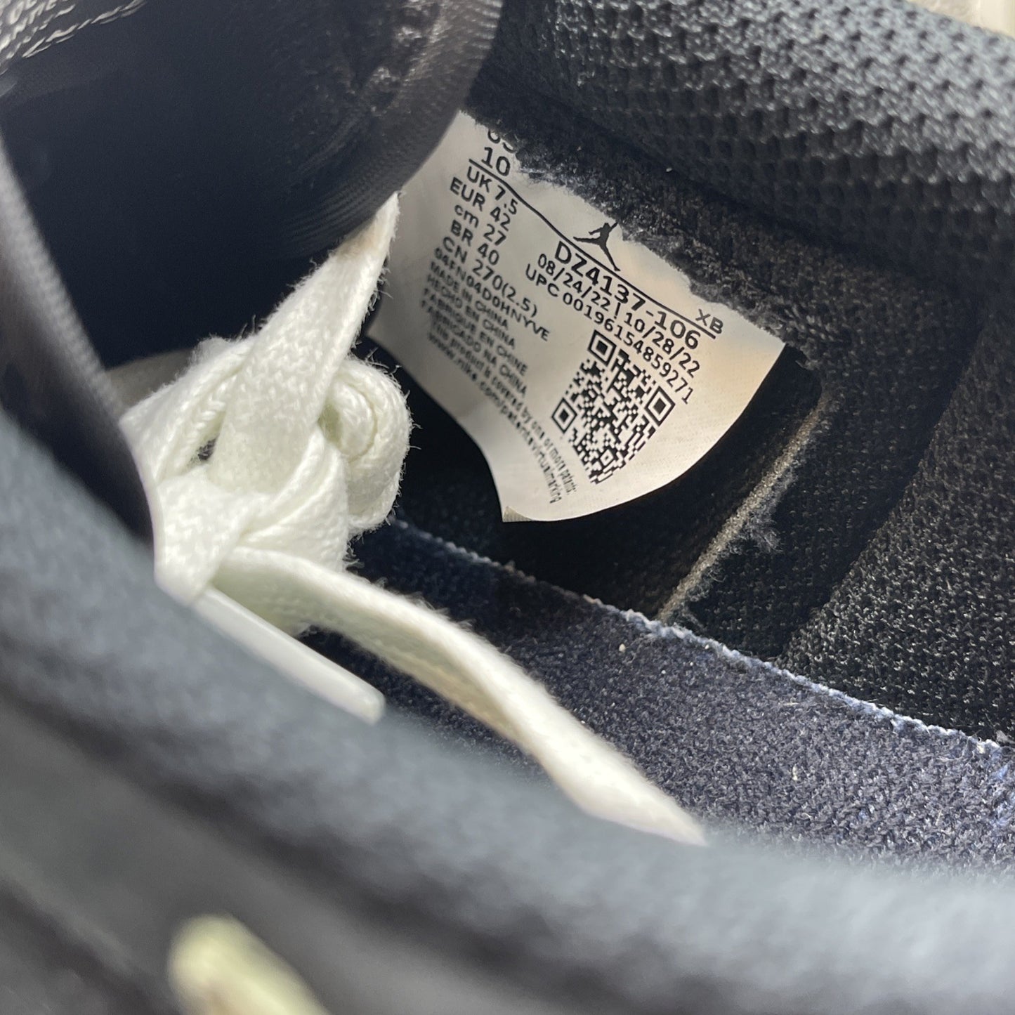 Size 10W - Air Jordan 1 Retro OG x Travis Scott Low Olive
