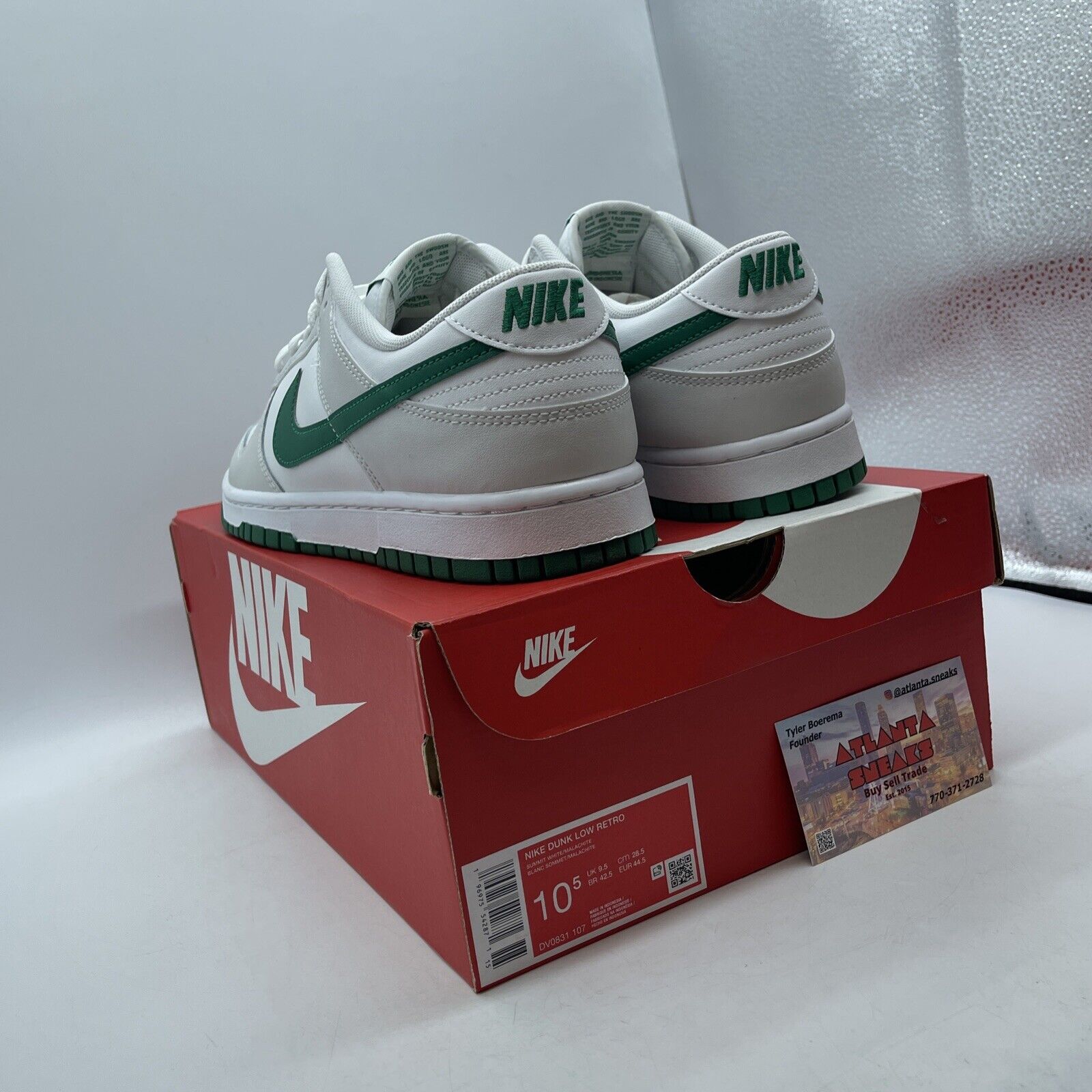 Size 10.5 - Nike Dunk Low Summit White Malachite Green White Grey (DV0831-107)