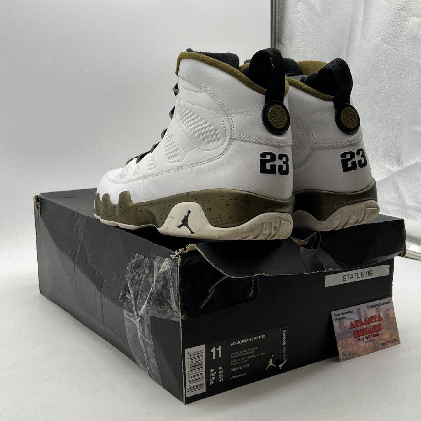 Size 11 - Air Jordan 9 Retro Statue (302370-109)