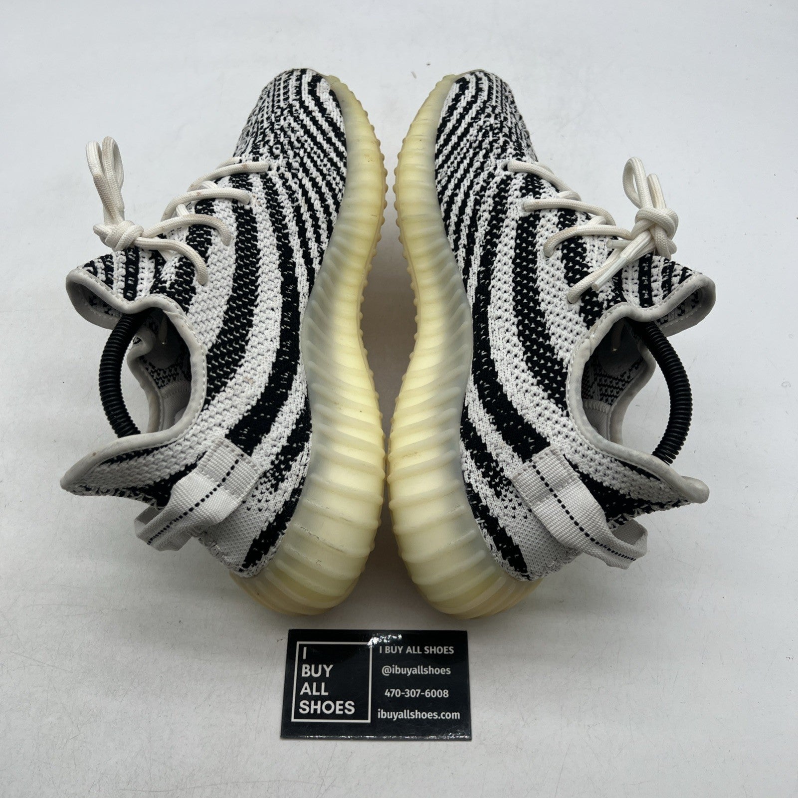 Size 9.5 - adidas Yeezy Boost 350 V2 Low Zebra (CP9654)