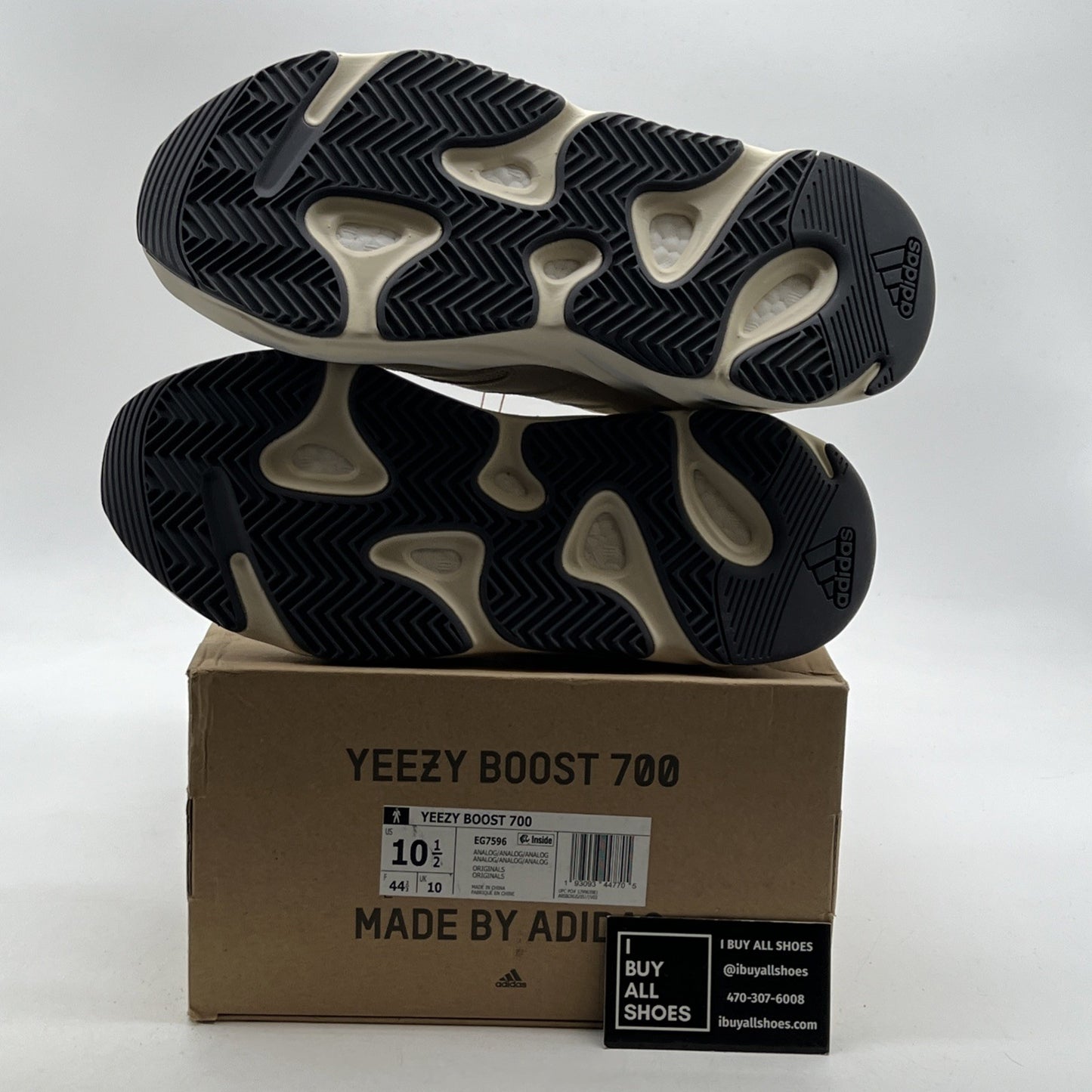 Size 10.5 - adidas Yeezy Boost 700 Low Analog (EG7596)