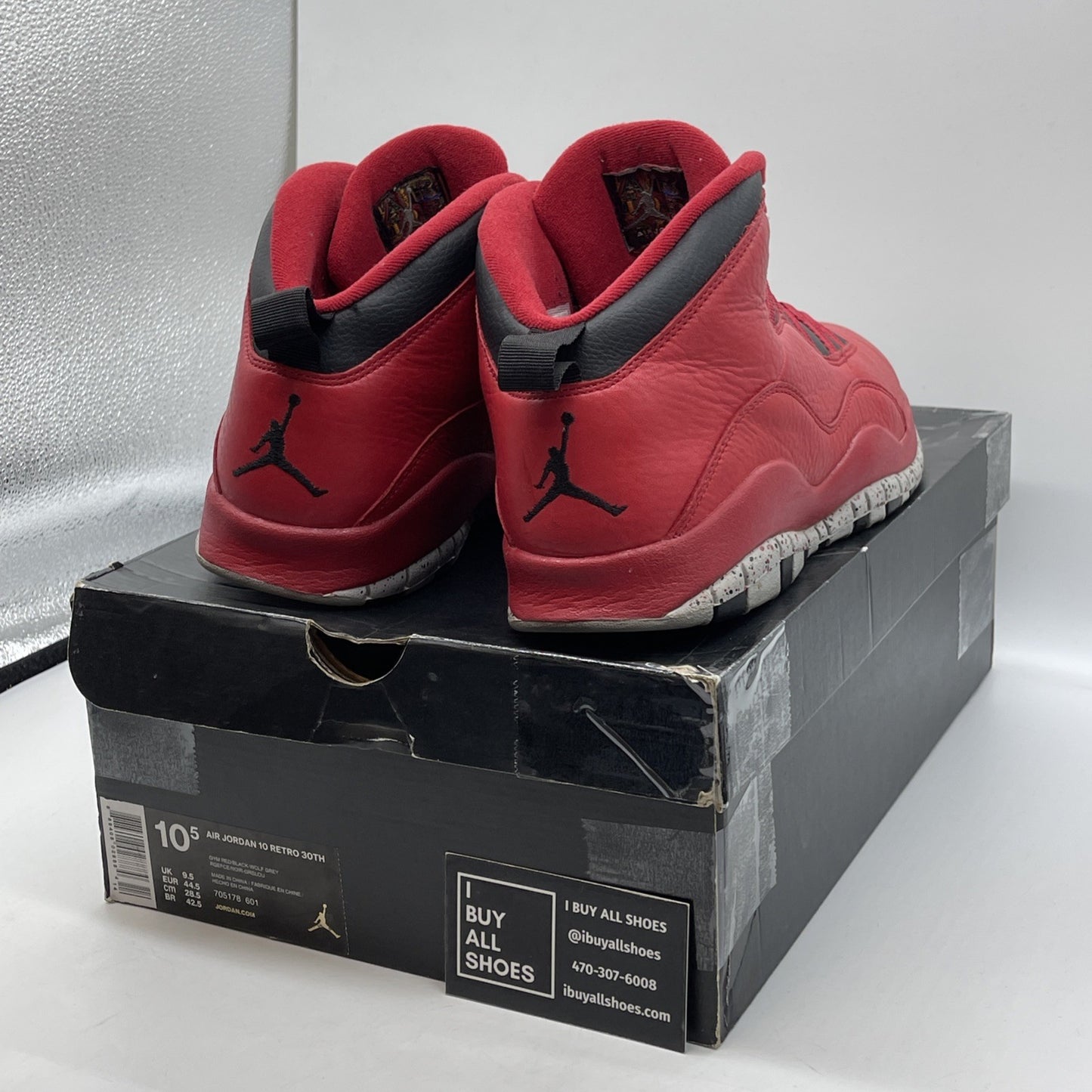 Size 10.5 - Air Jordan 10 Retro Bulls Over Broadway Red Black (705178-601)