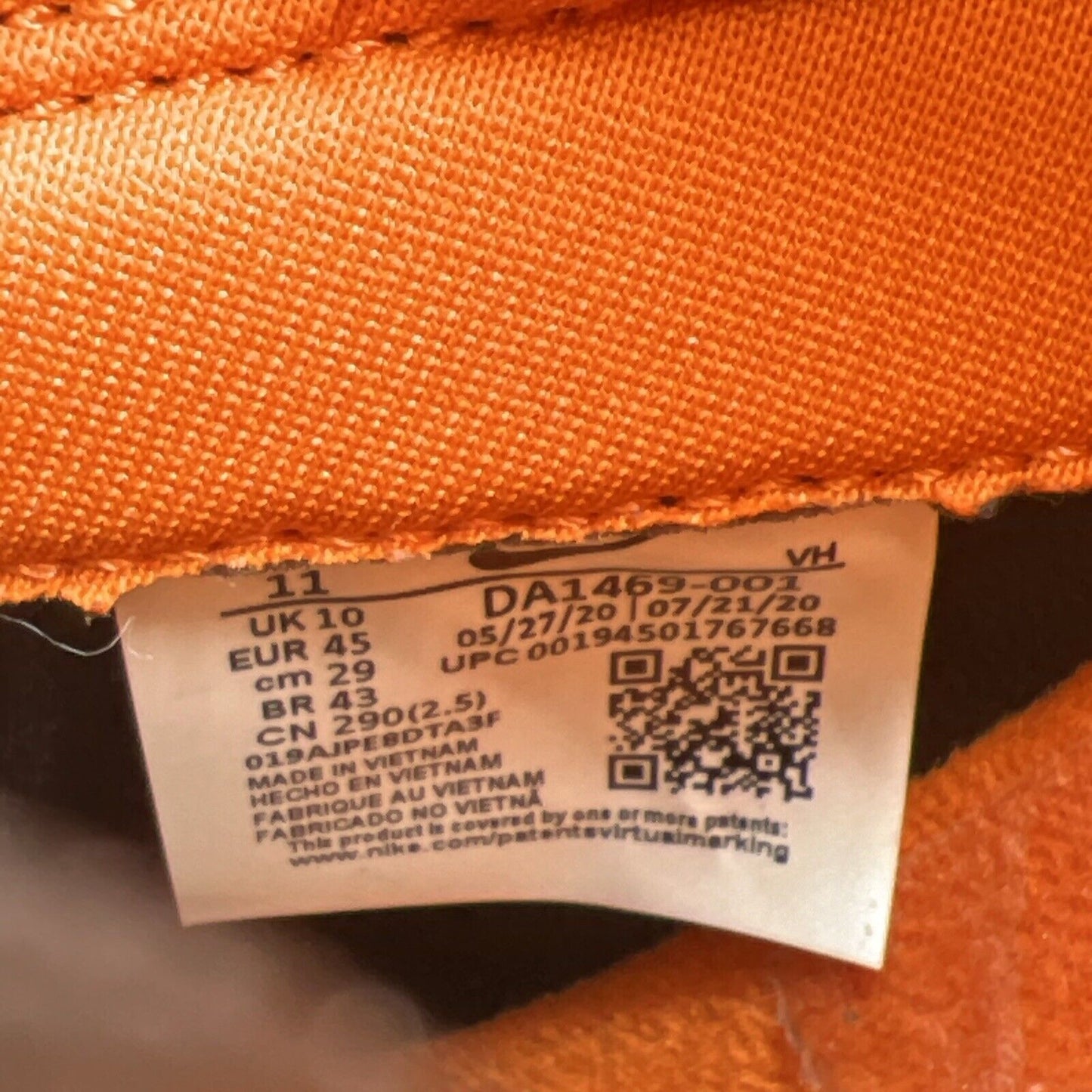 Size 11 - Nike Dunk SP Retro 2020 Low Ceramic Orange Green Suede (DA1469-001)