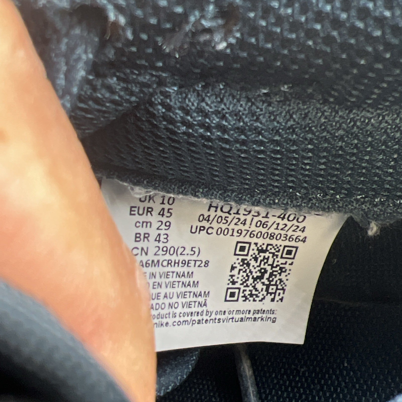 Size 11 - Nike Dunk SE Low Armory Navy Gum (HQ1931-400)