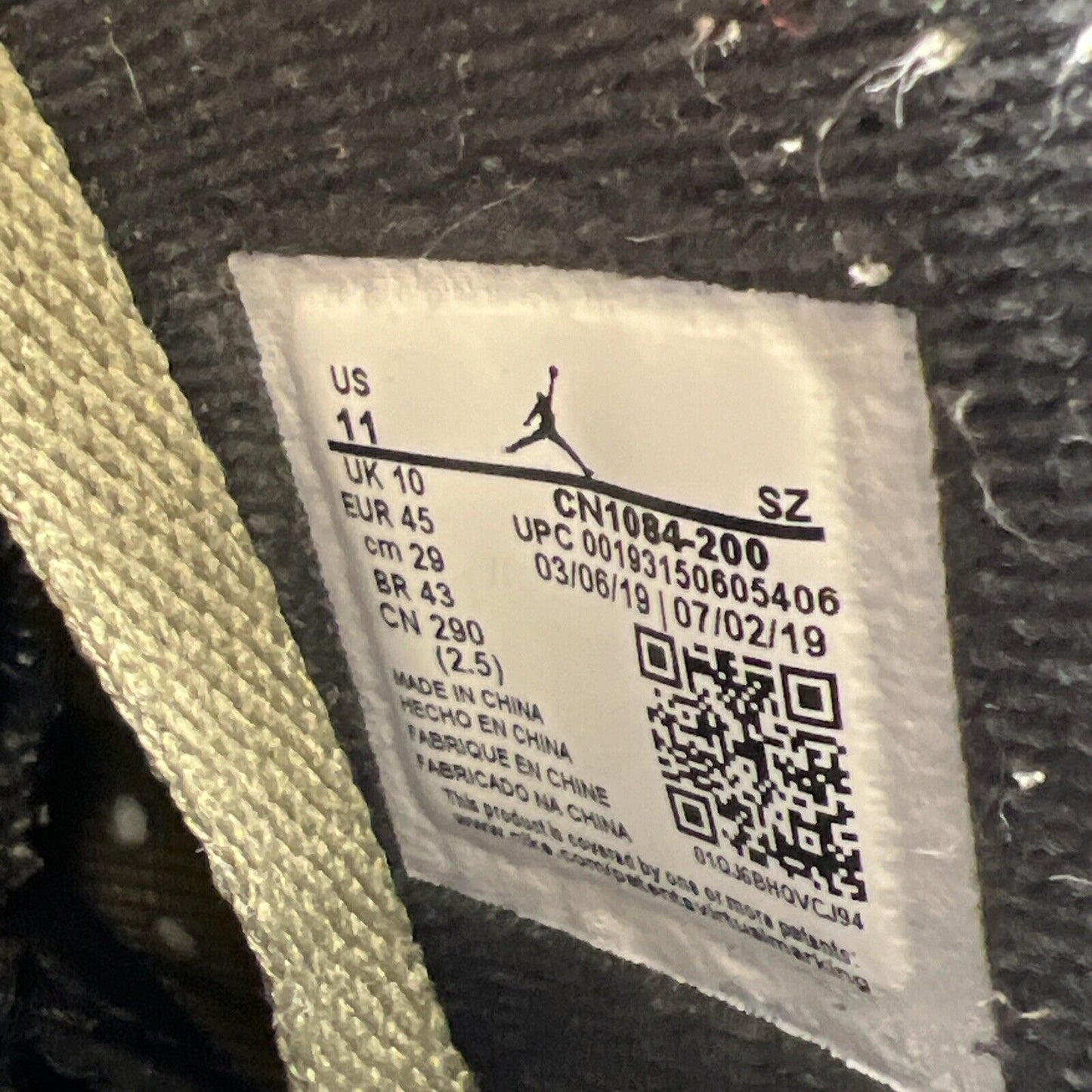Size 11 - Air Jordan 6 Retro x Travis Scott Mid Olive (CN1084-200)