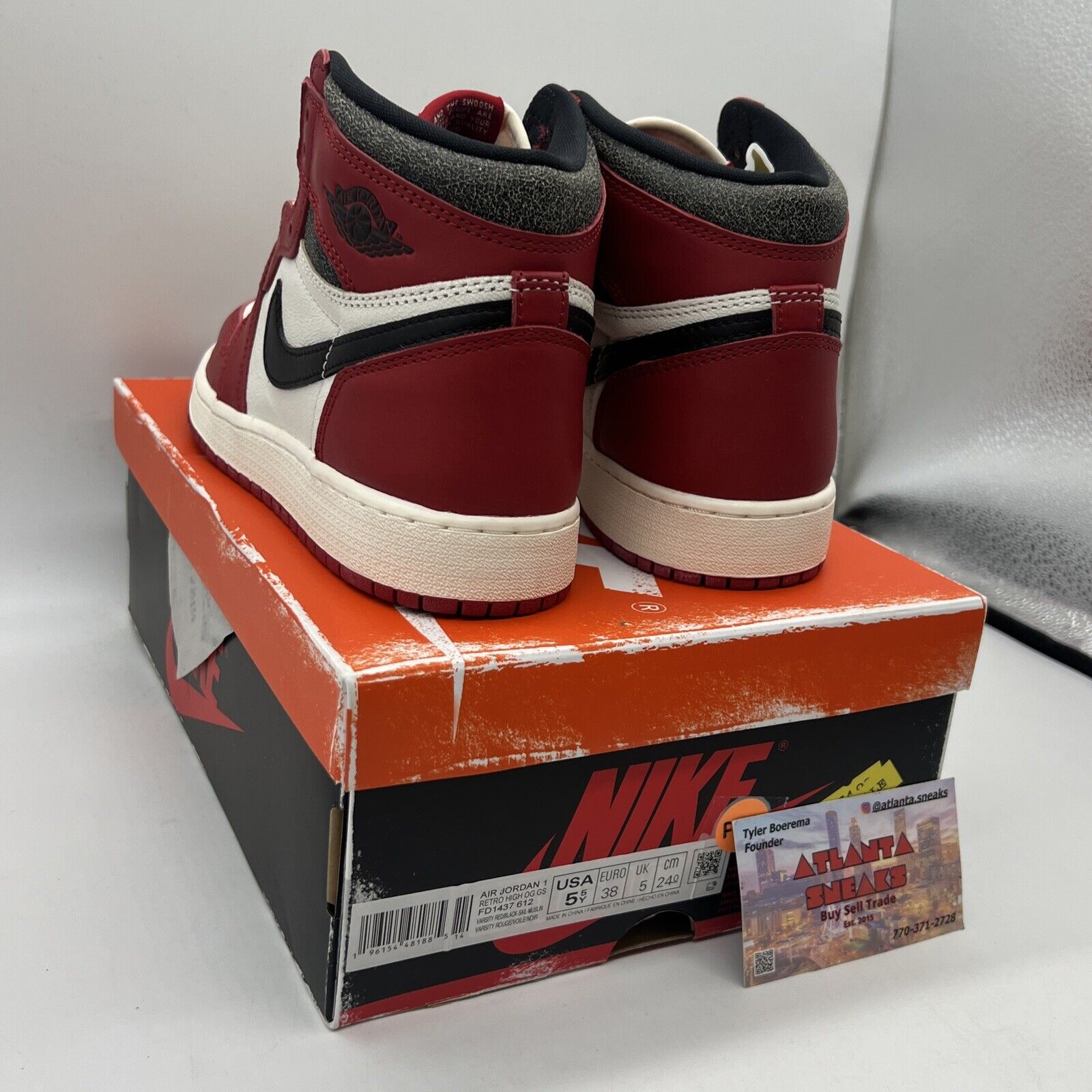 Size 5.5 - Jordan 1 Retro High OG Chicago Lost & Found 2022 Brand New Og All