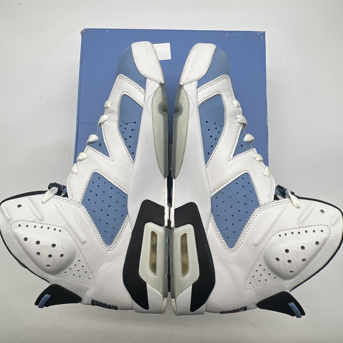 Size 11 - Air Jordan 6 Retro UNC (CT8529-410)