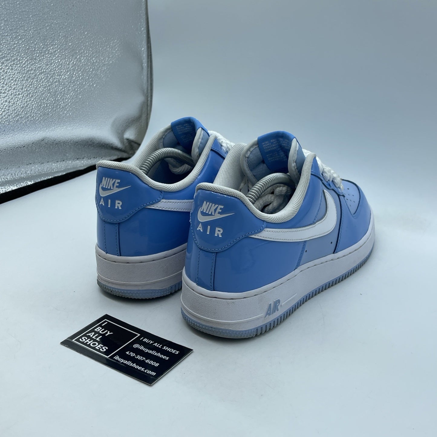 Size 9.5 - Nike Air Force 1 '07 LV8 Psychic Blue Patent Blue White (HV9405-400)