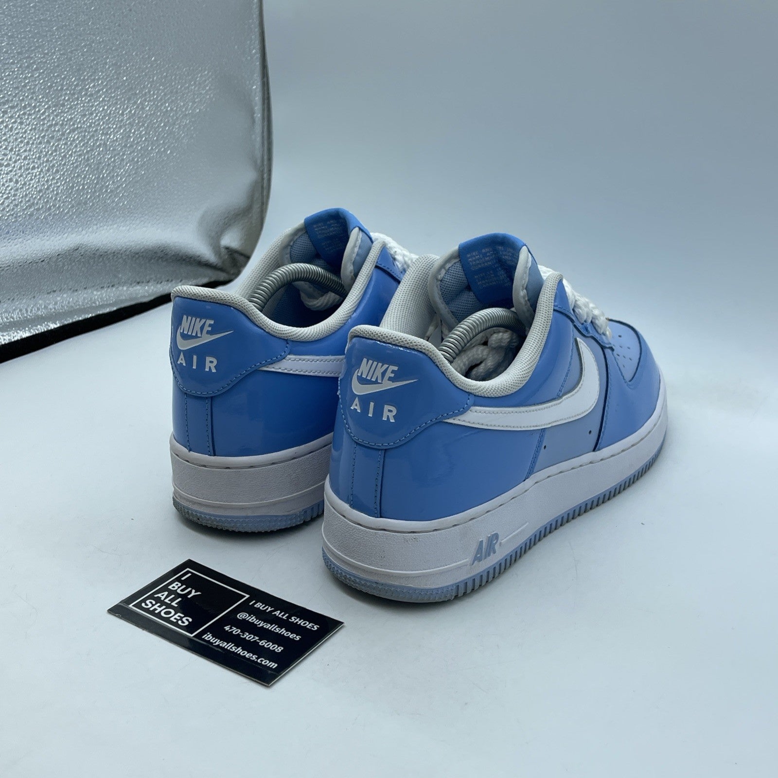 Size 9.5 - Nike Air Force 1 '07 LV8 Psychic Blue Patent Blue White (HV9405-400)