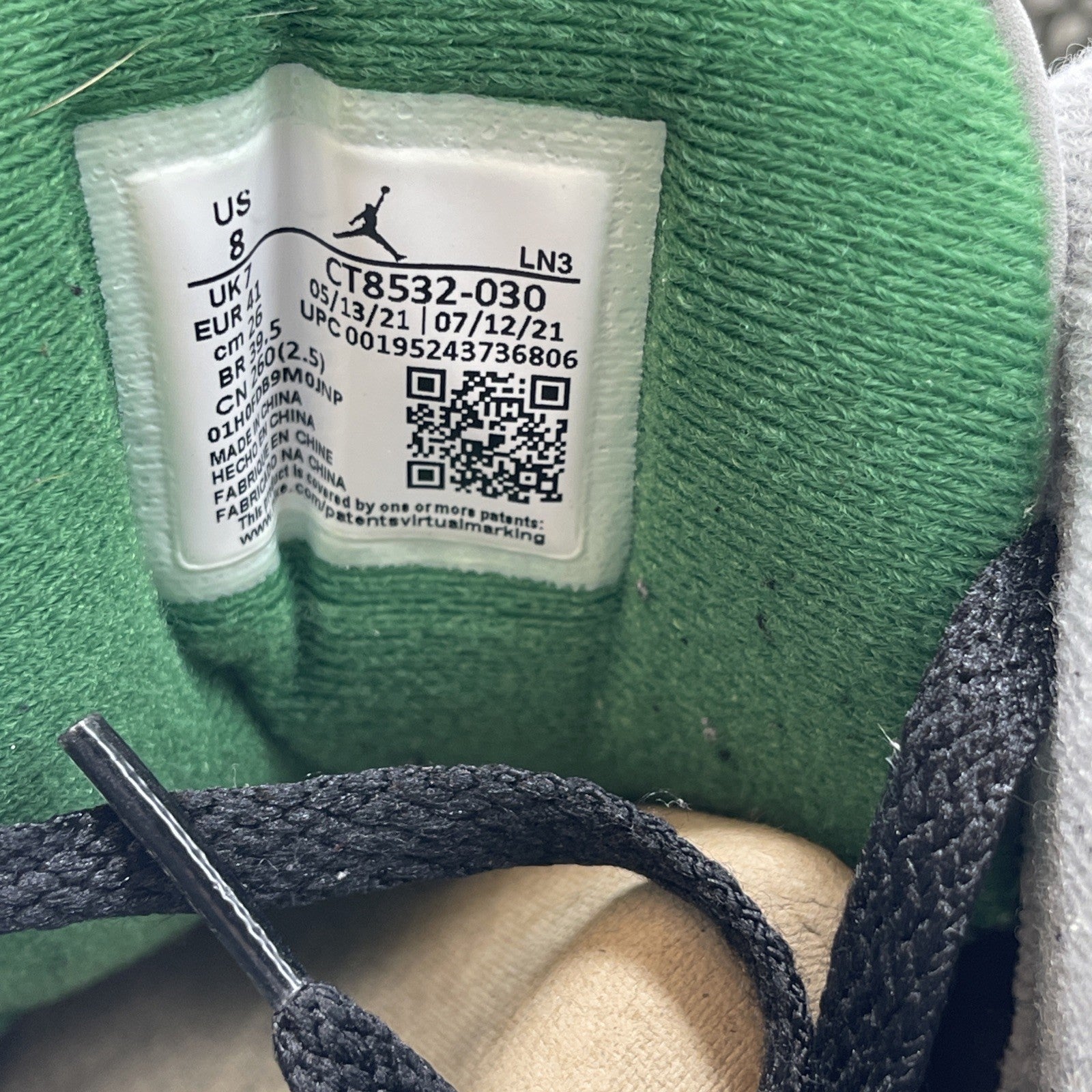 Size 8 - Air Jordan 3 Retro Mid Pine Green (CT8532-030)