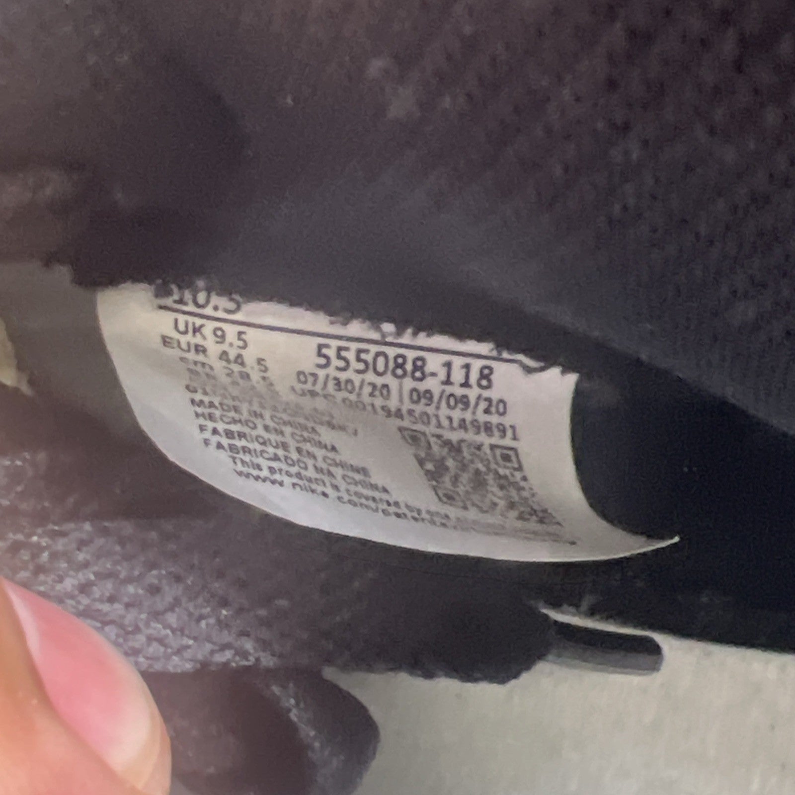 Size 10.5 - Air Jordan 1 Retro High OG Volt (555088-118)