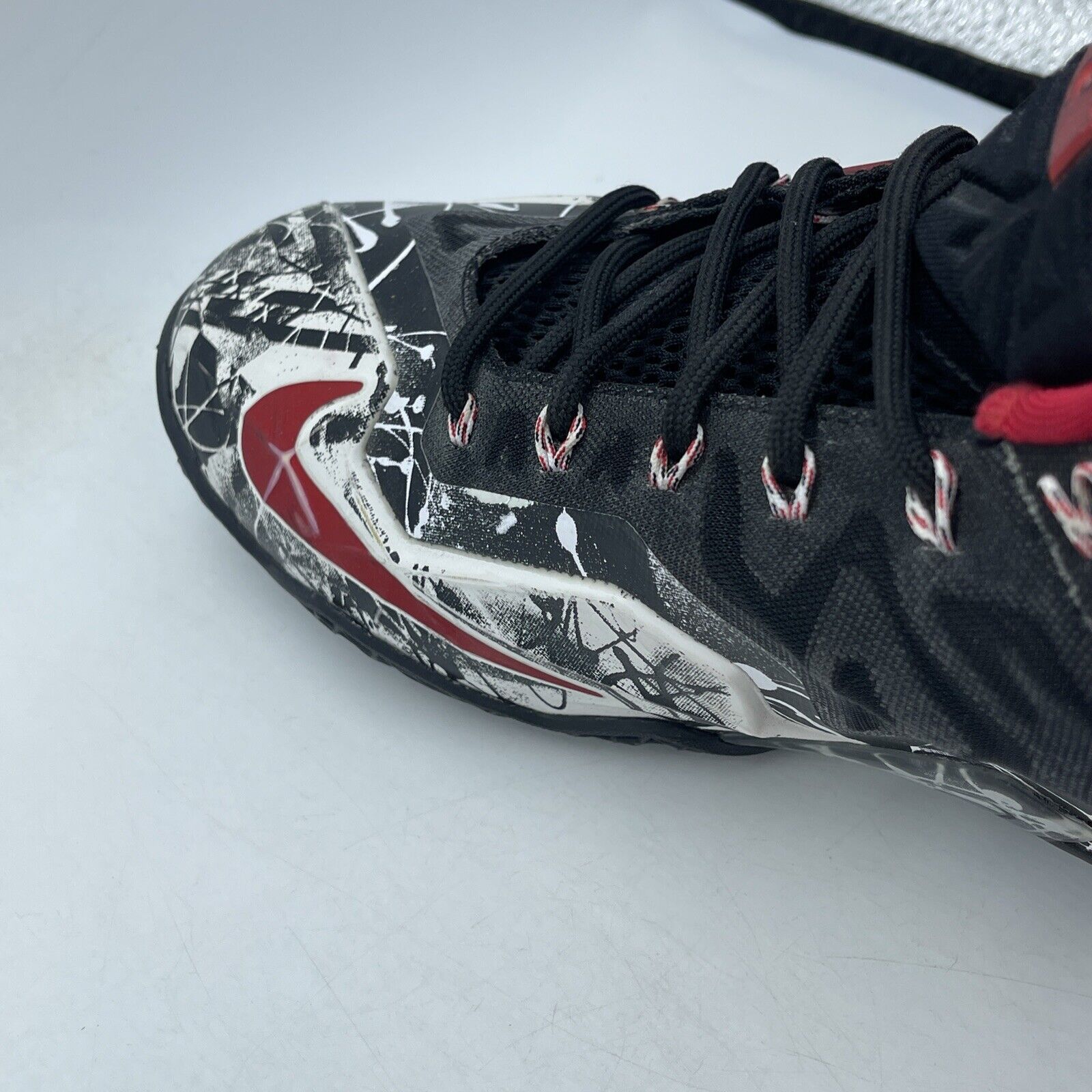 Size 10.5 - Nike LeBron 11 Graffiti Black White Red Leather (616175-100)