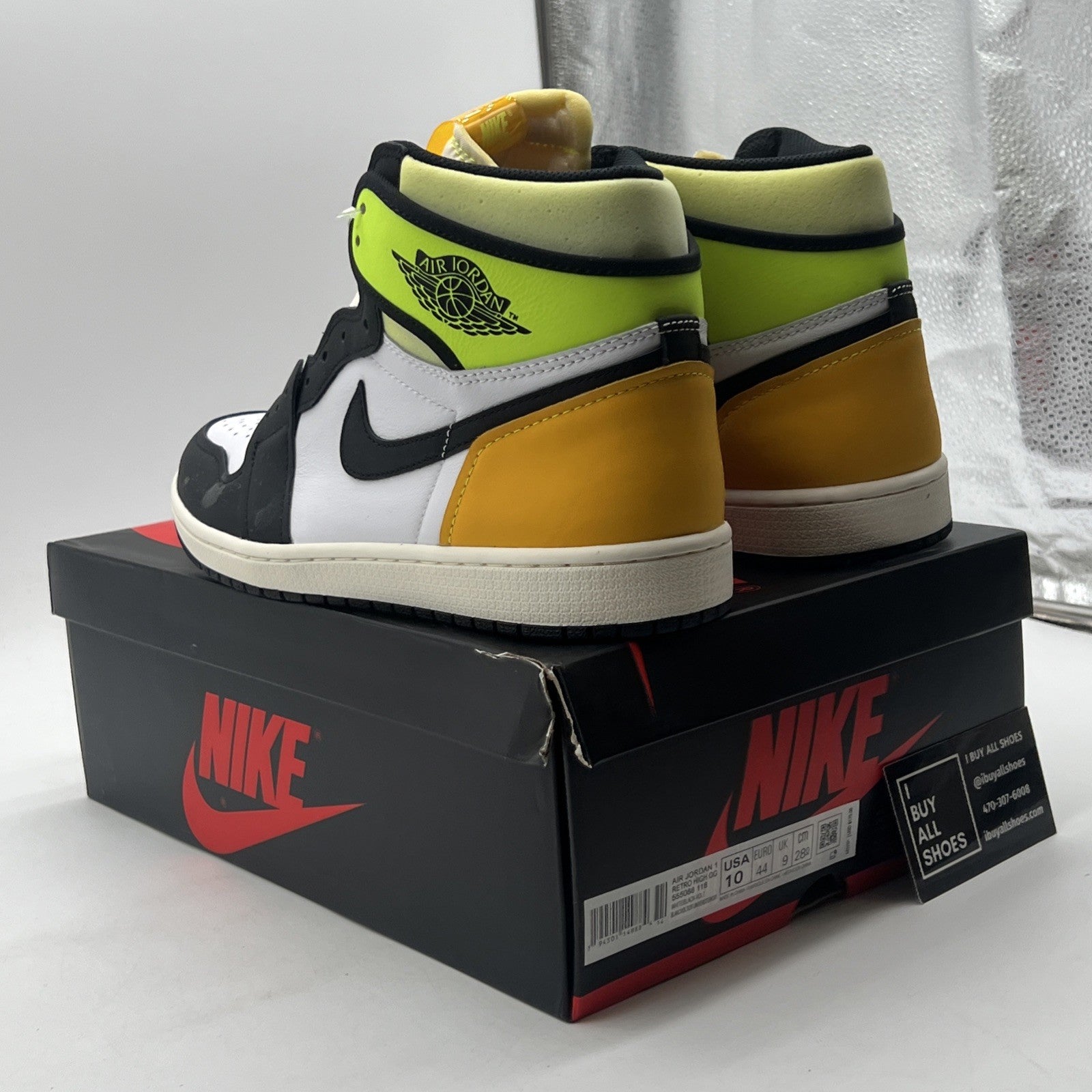 Size 10 - Air Jordan 1 Retro High OG Volt (555088-118)