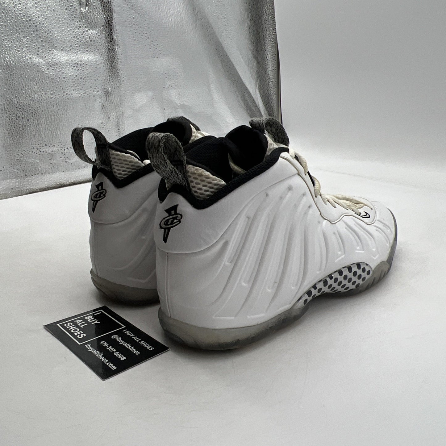 Size 7Y - Nike Posite One White Ice Foamposite 2017 (644791-102)