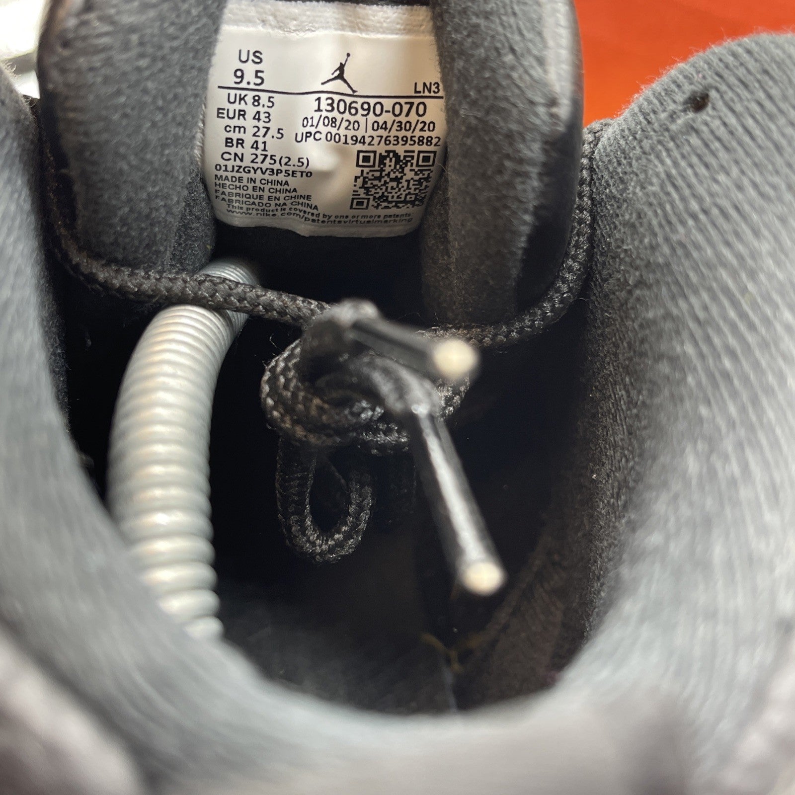 Size 9.5 - Jordan 12 Retro University Gold Yellow Black Leather (130690-070)