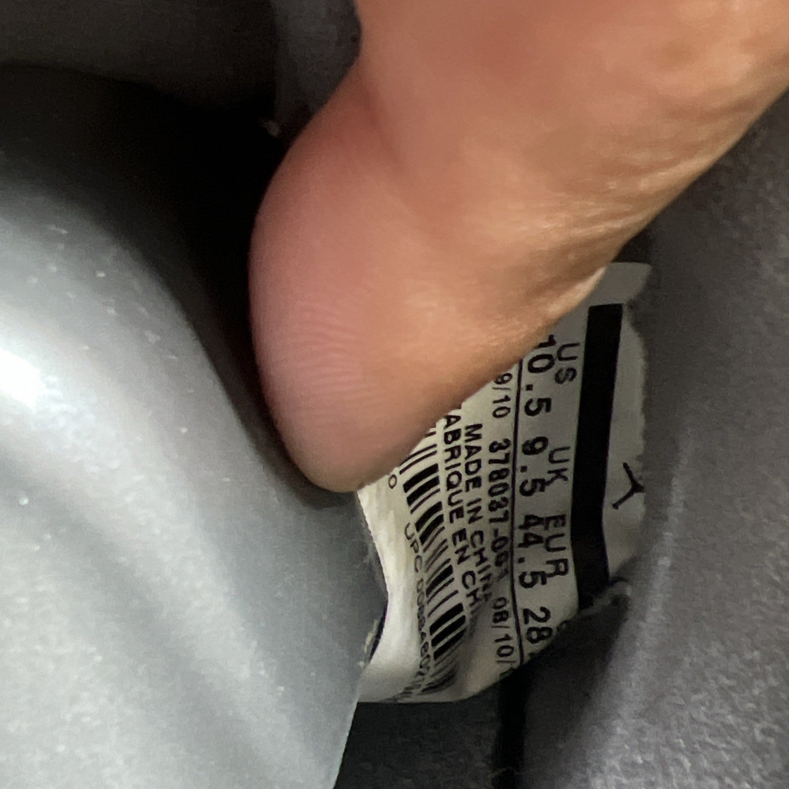 Size 10.5 - Air Jordan 11 Retro 2010 Cool Grey (378037-001)