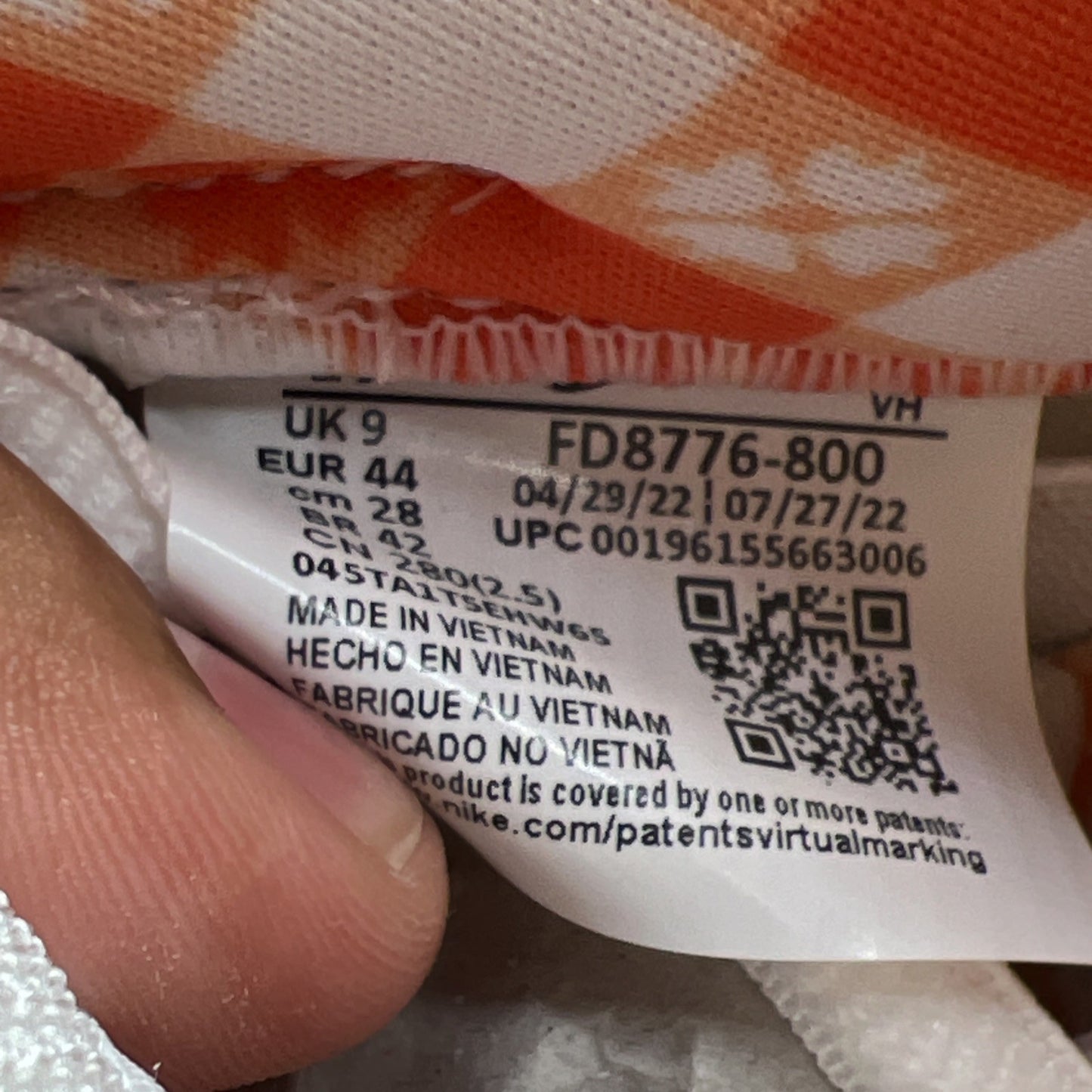 Size 10 - Nike Dunk Low SB x Concepts Orange Lobster (FD8776-800)
