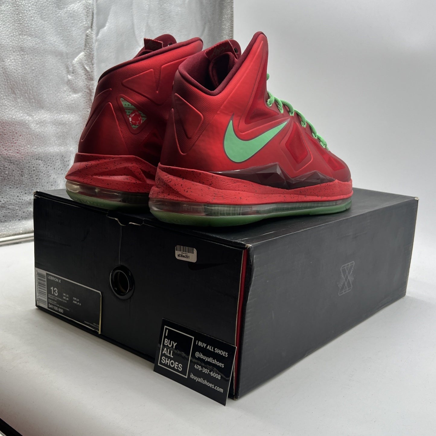 Size 13 - Nike LeBron 10 Christmas (541100-600)