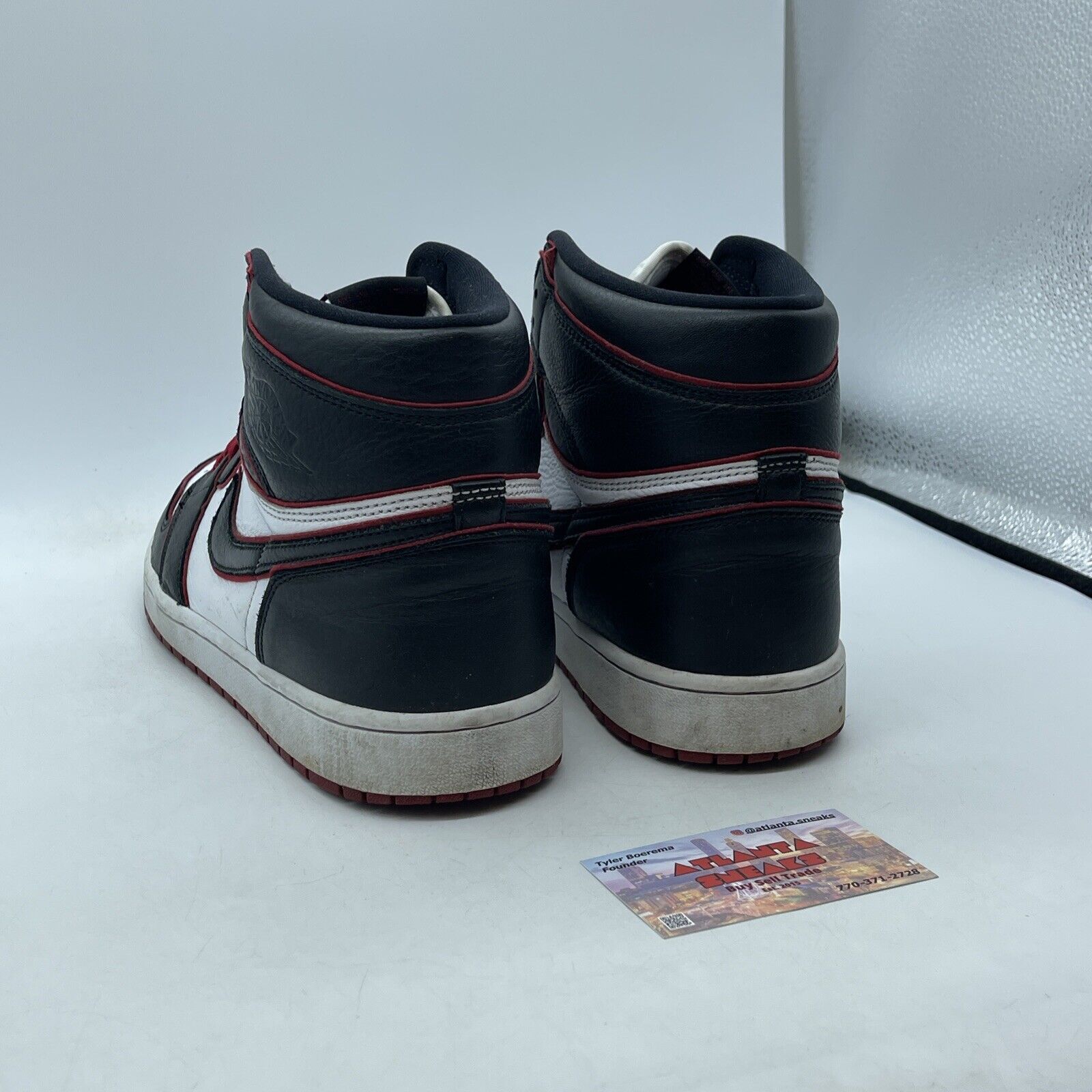 Size 12 - Jordan 1 Retro High OG Bloodline Red Black White Leather (555088-062)