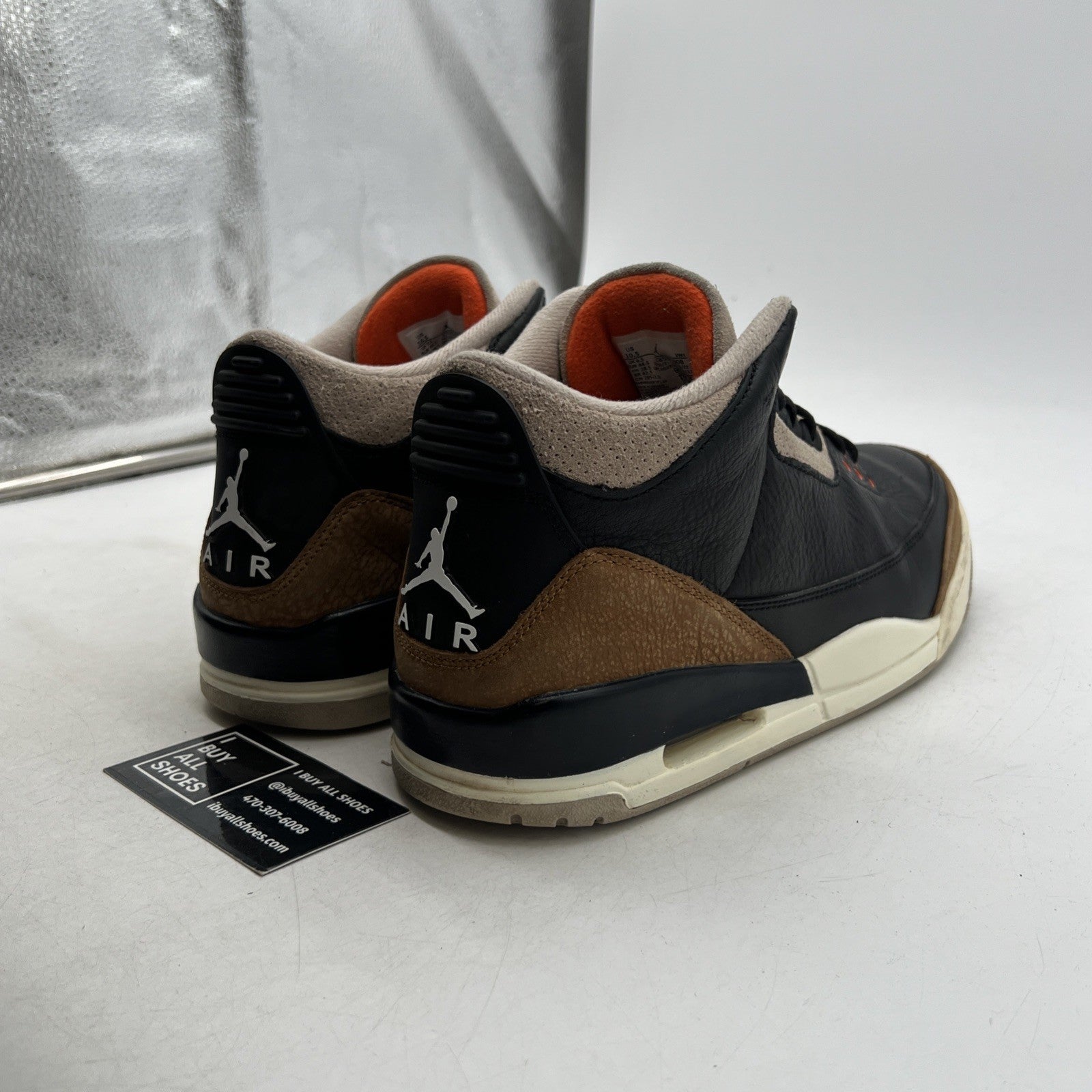 Size 10.5 - Air Jordan 3 Retro Mid Desert Elephant (CT8532-008)
