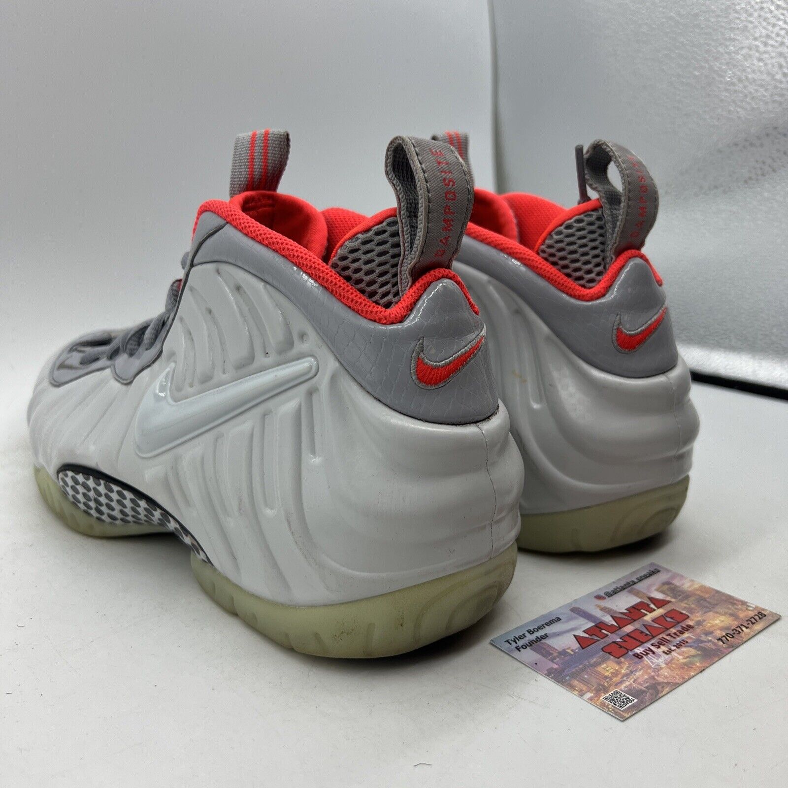 Size 9.5 - Nike Air Foamposite Pro Premium Pure Platinum Grey Leather 616750-003