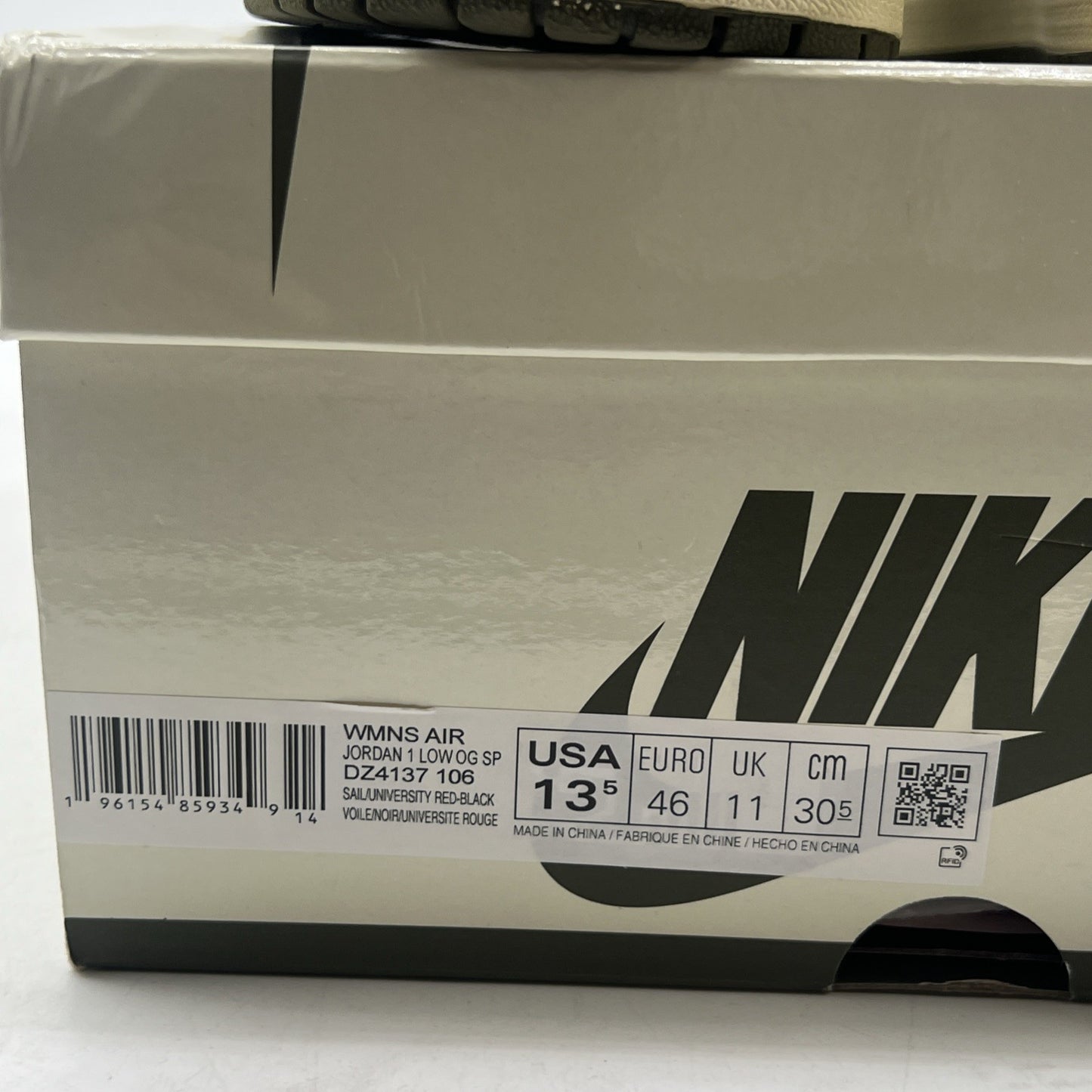Size 13.5 - Air Jordan 1 Retro OG x Travis Scott Low Olive W (DZ4137-106)