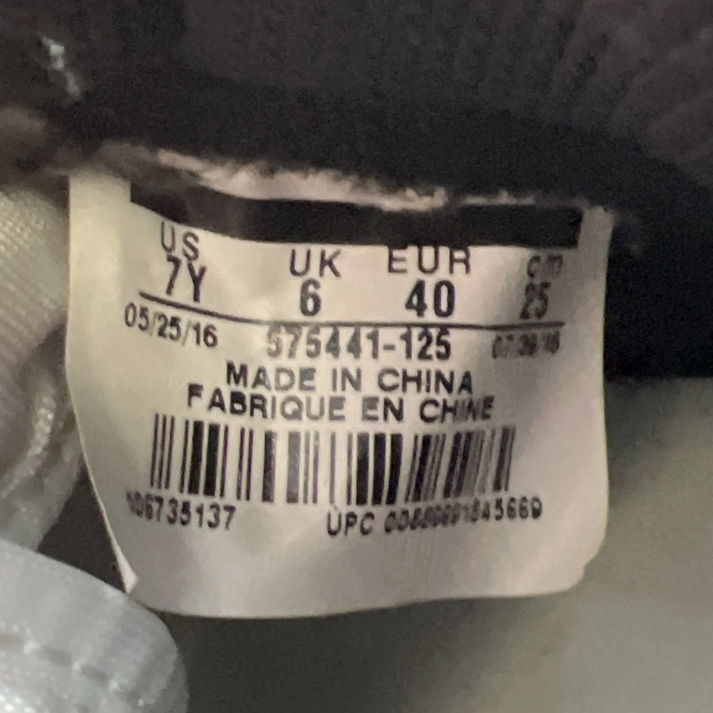 Size 7Y - Air Jordan 1 Retro High OG Black Toe 2016 (555088-125)