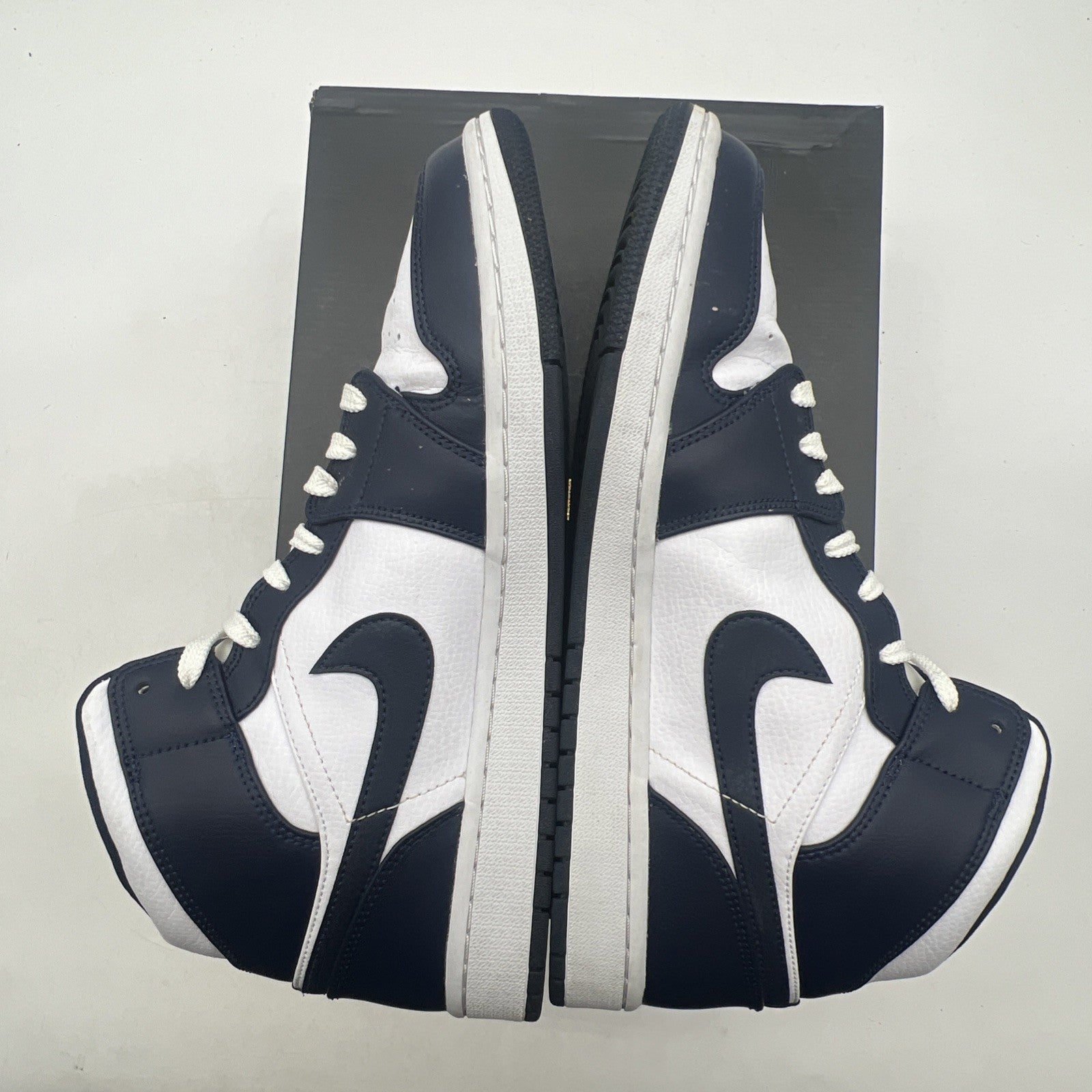 Size 10.5 - Air Jordan 1 Mid Obsidian (554724-174)